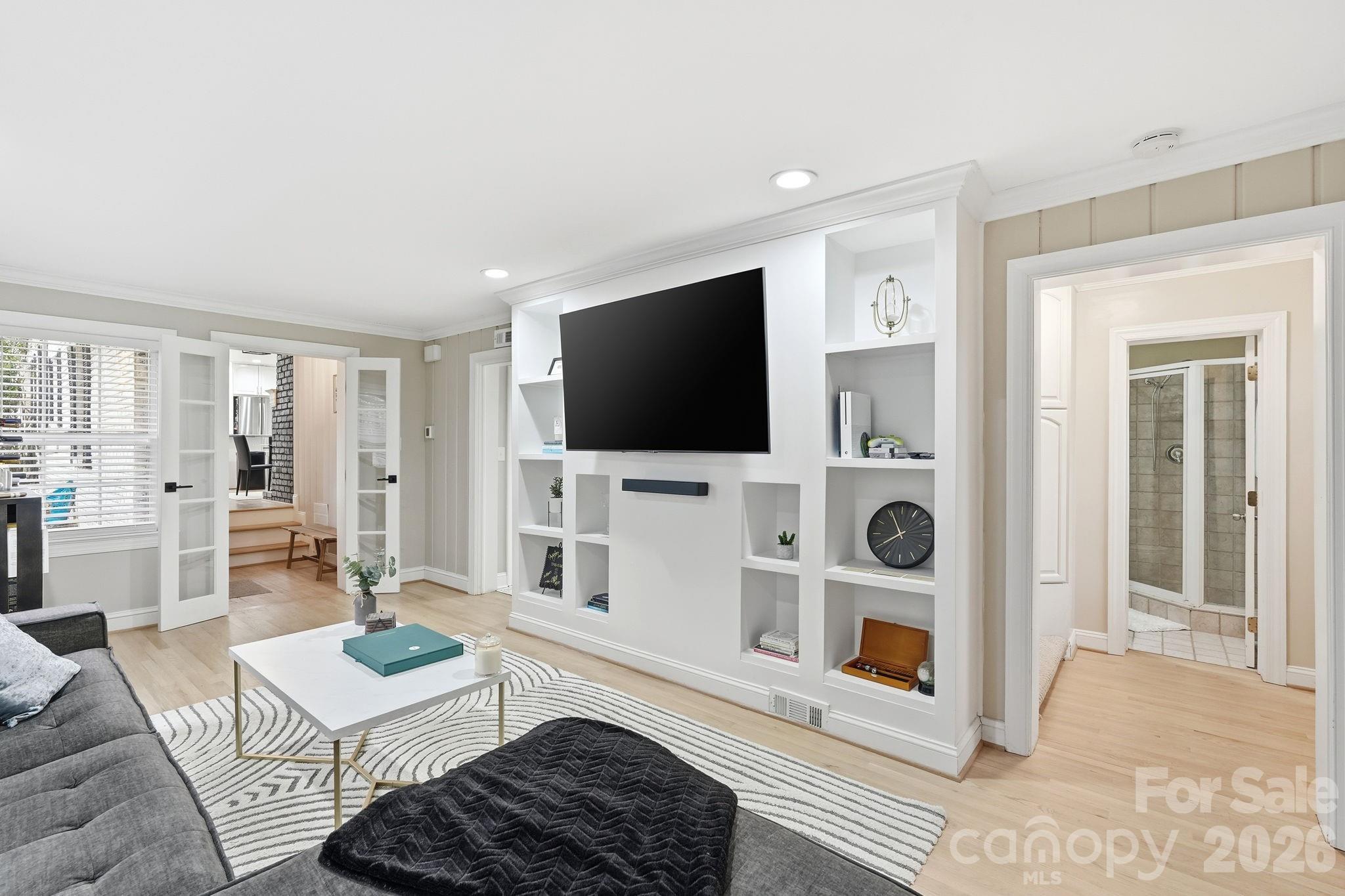 431 Lynn Avenue