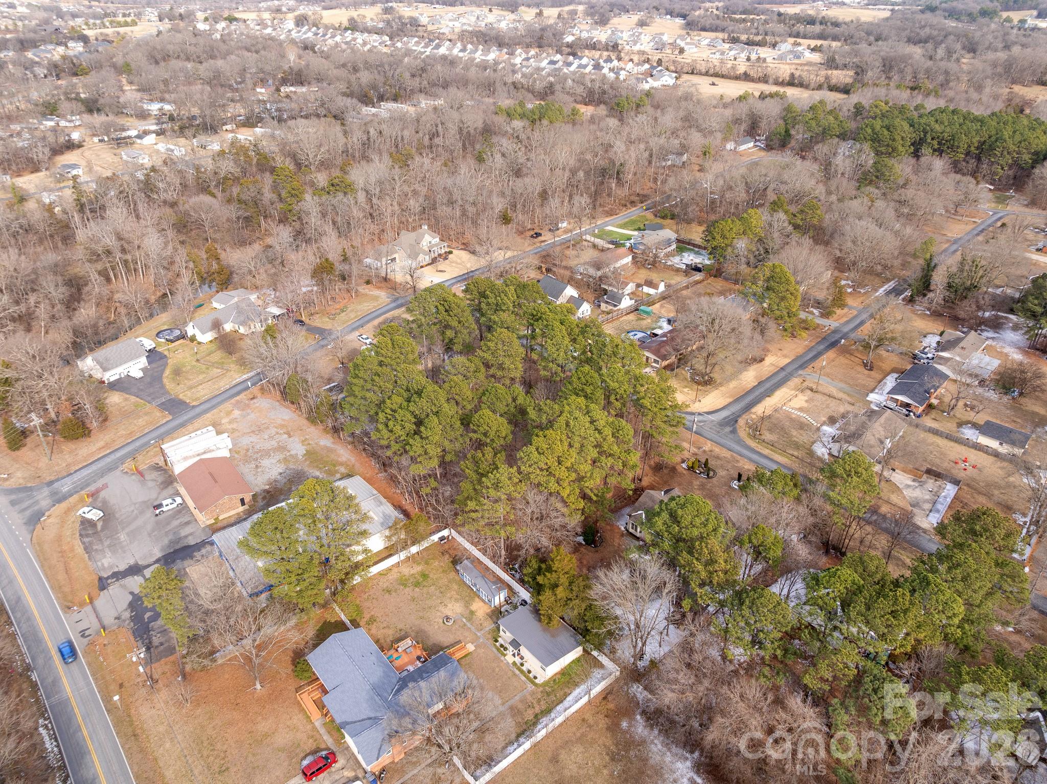 5911 Roberta Place