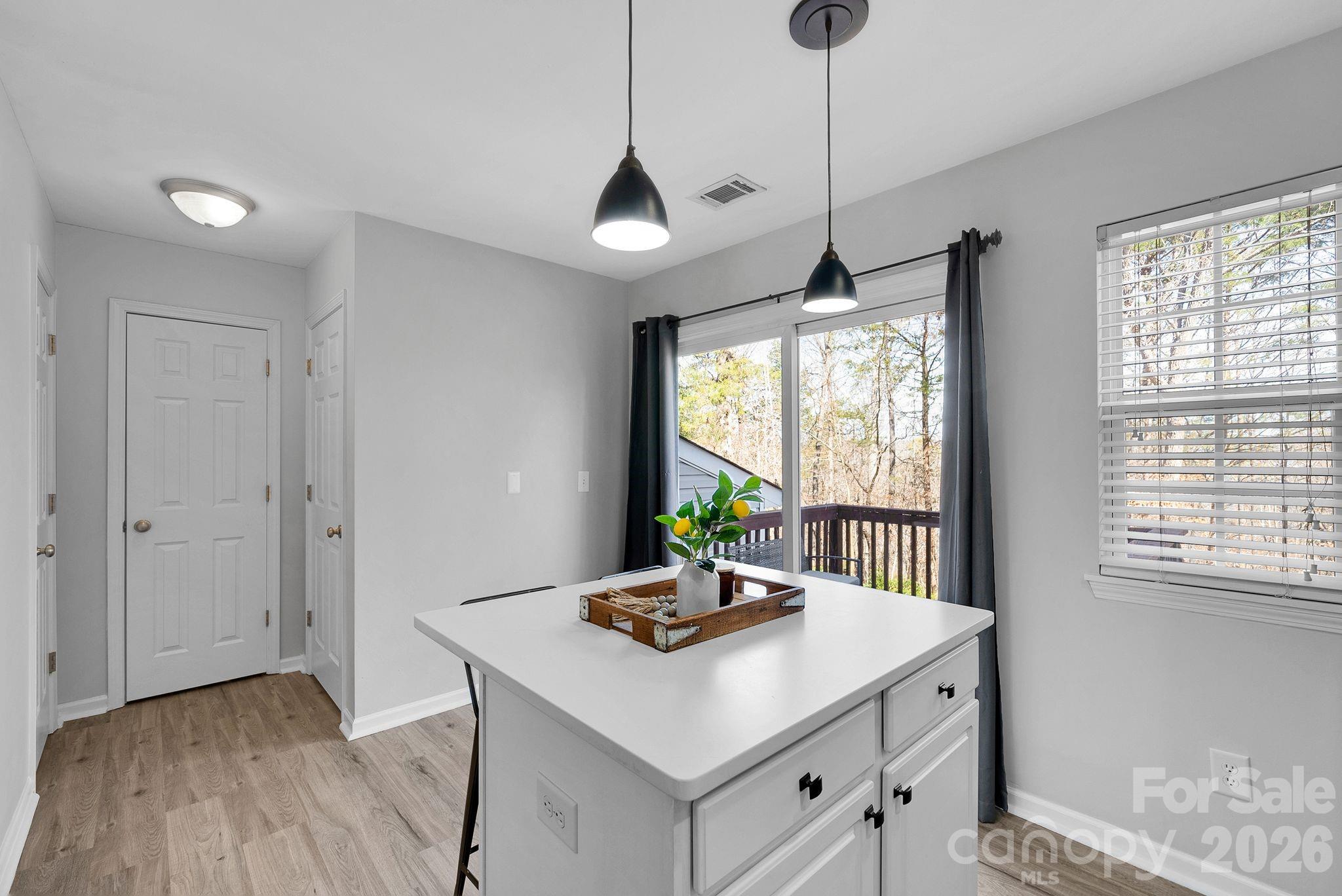 1570 Maypine Commons Way