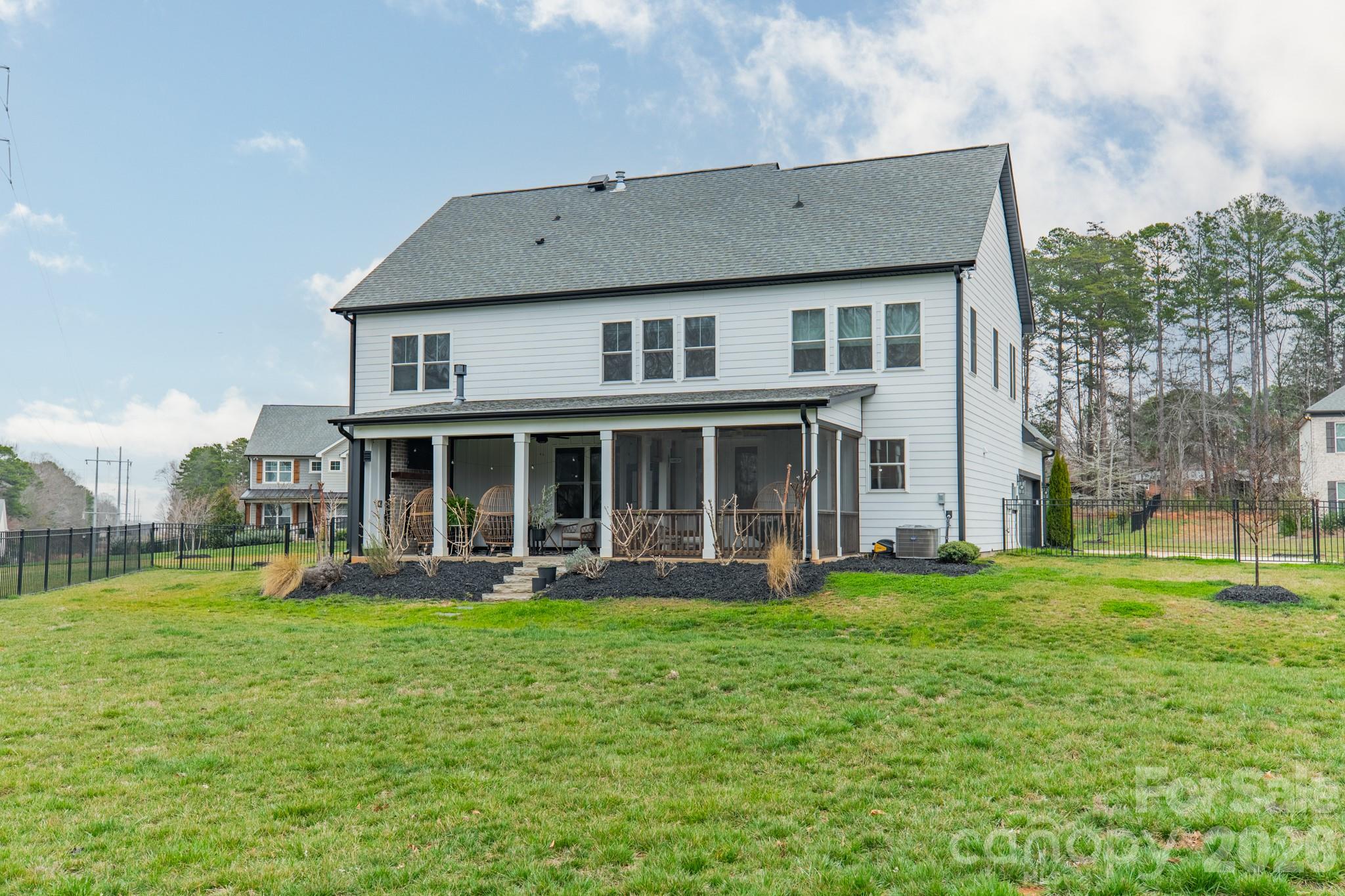 11216 Wooded Saddle Road