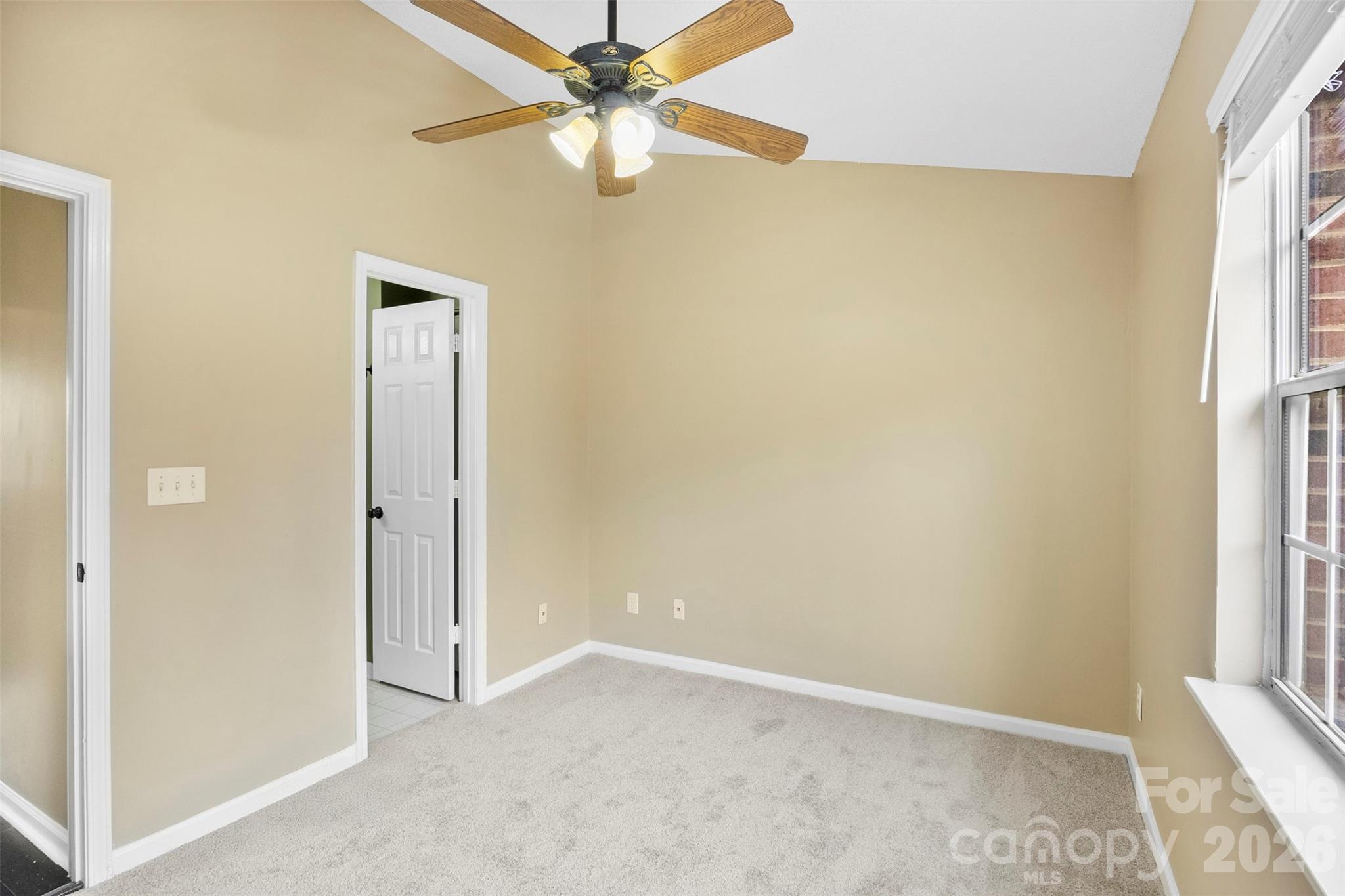 3105 Summercroft Lane