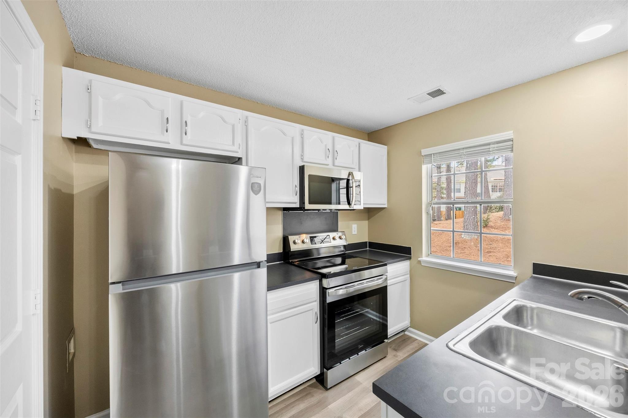 3105 Summercroft Lane