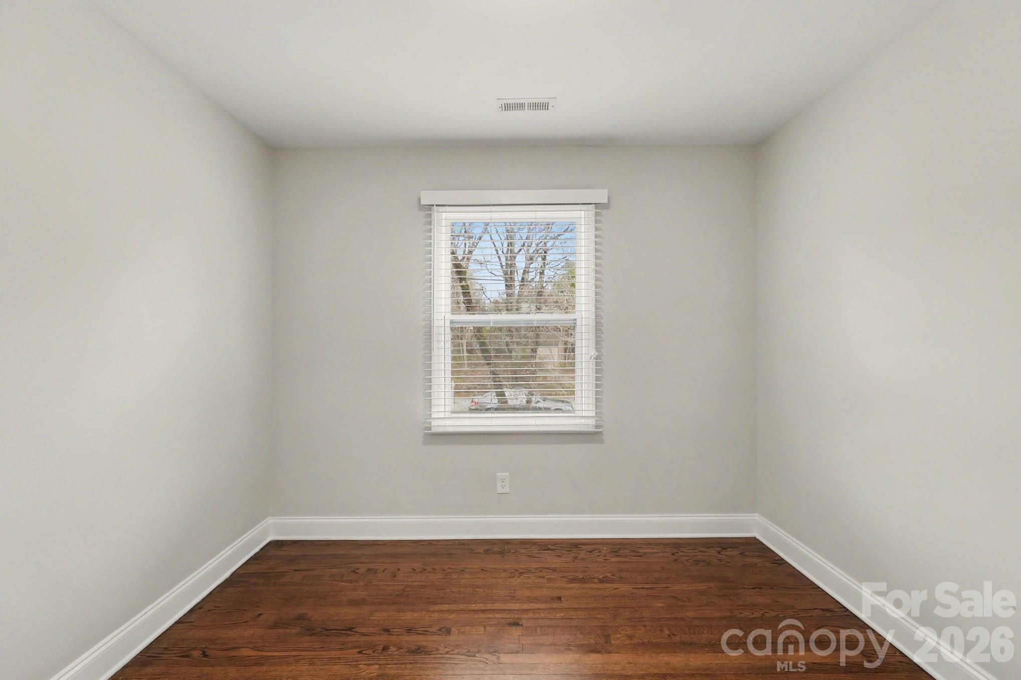 5416 Grafton Drive