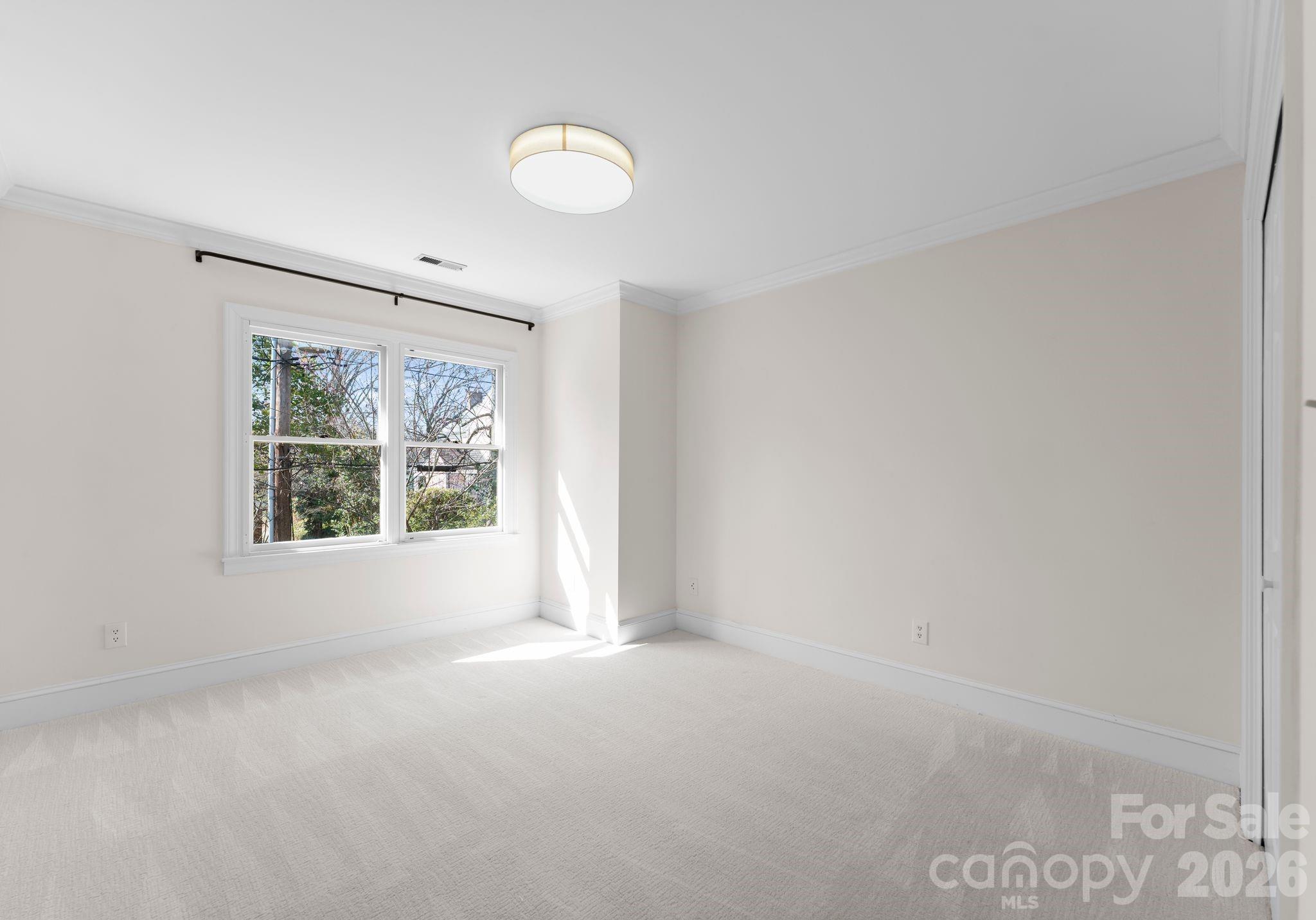 236 Perrin Place