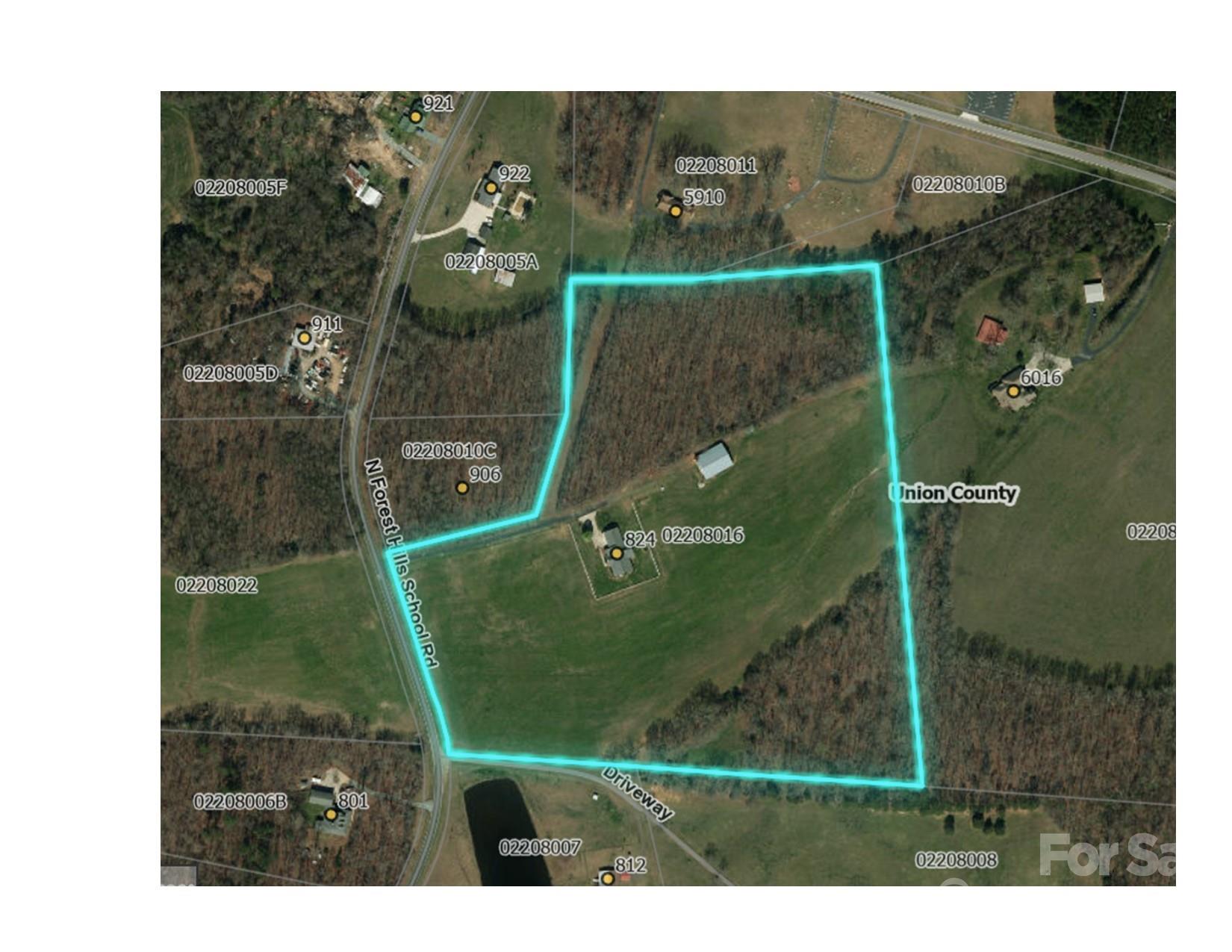824 N Forest Hills School Road