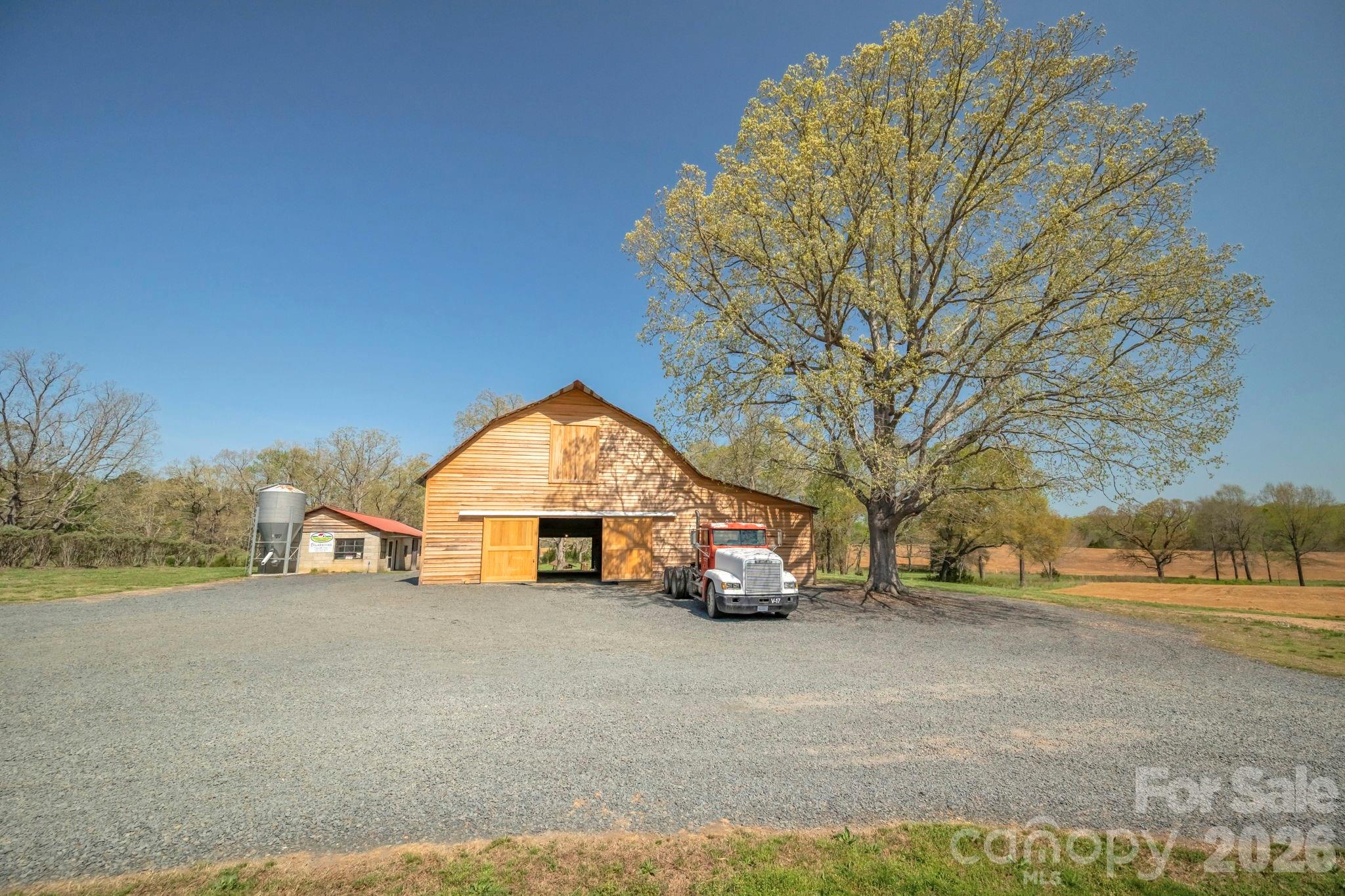 32286 Laton Road