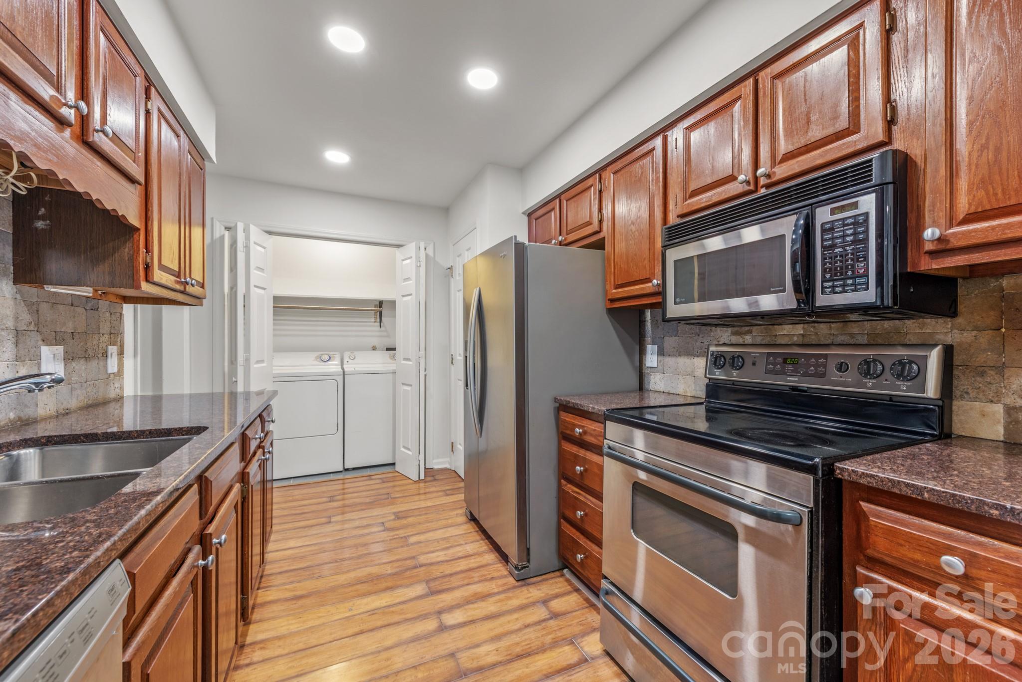 3507 Colony Crossing Drive