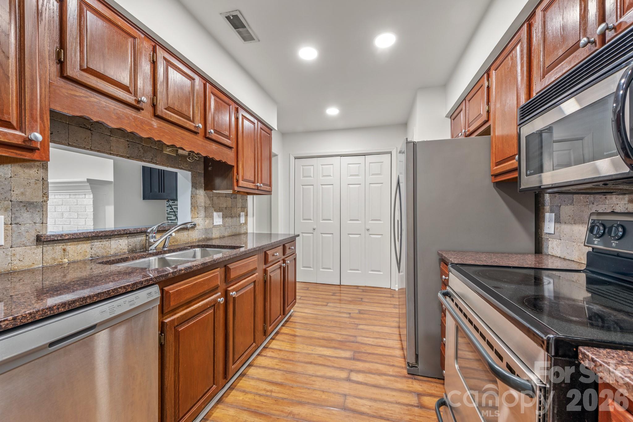 3507 Colony Crossing Drive
