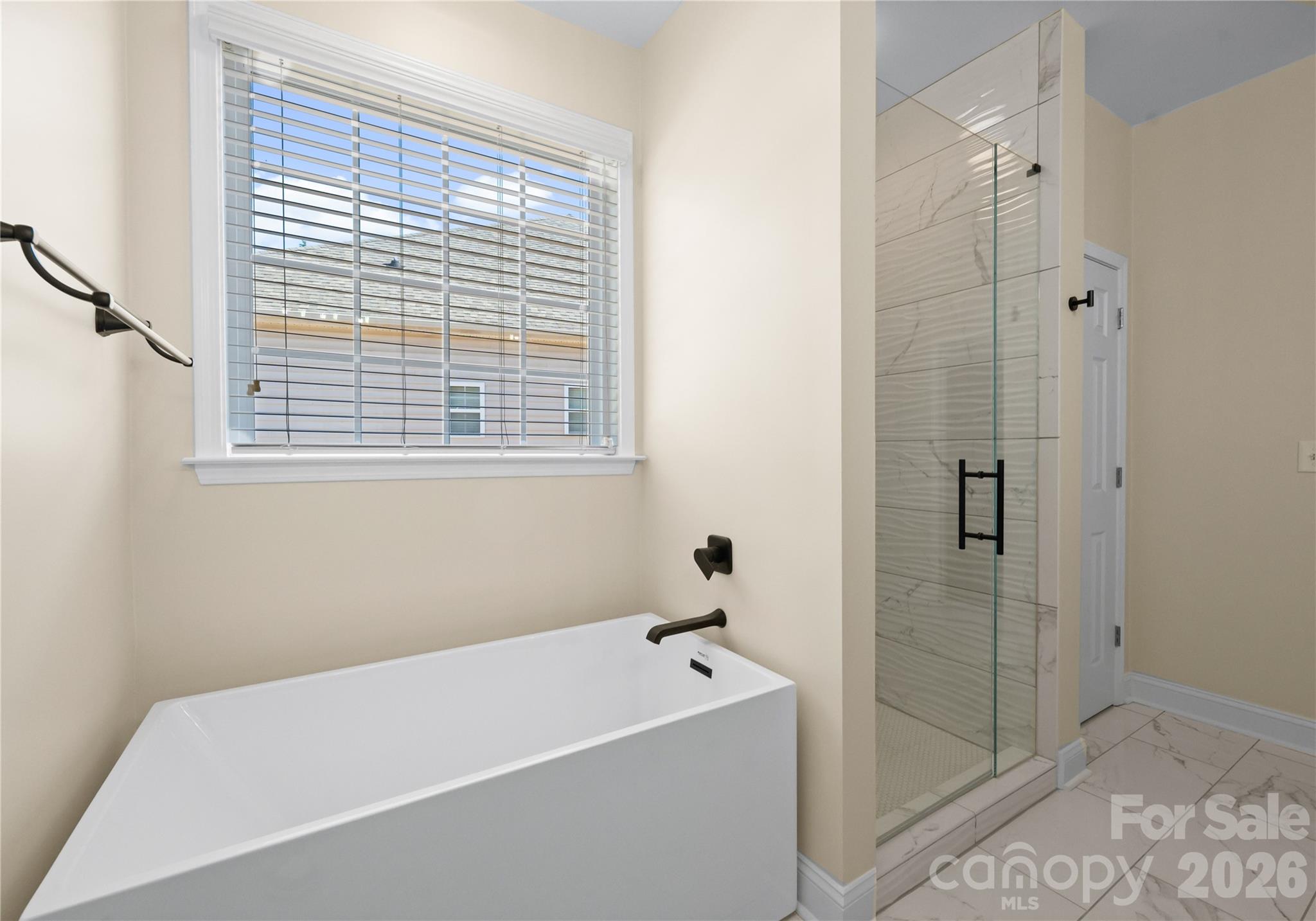 5049 Gladiola Way