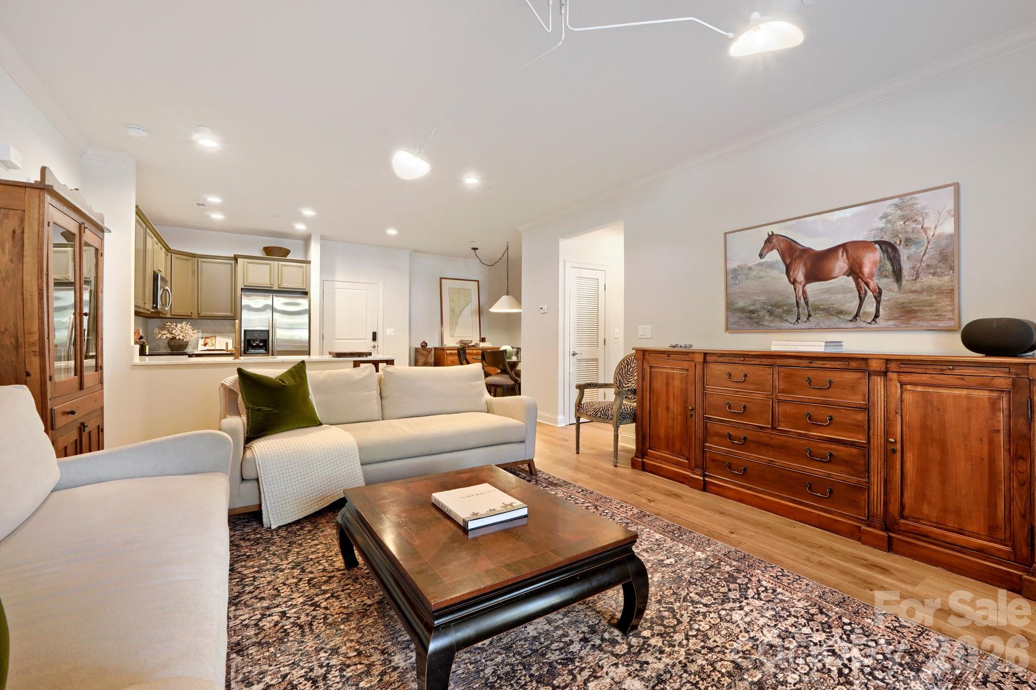 518 Clarice Avenue Unit: 100