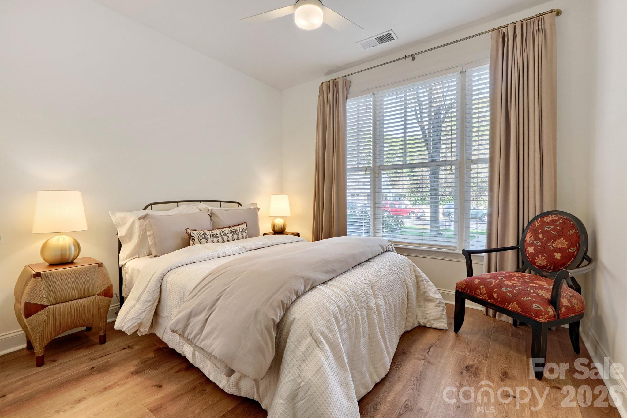 518 Clarice Avenue Unit: 100