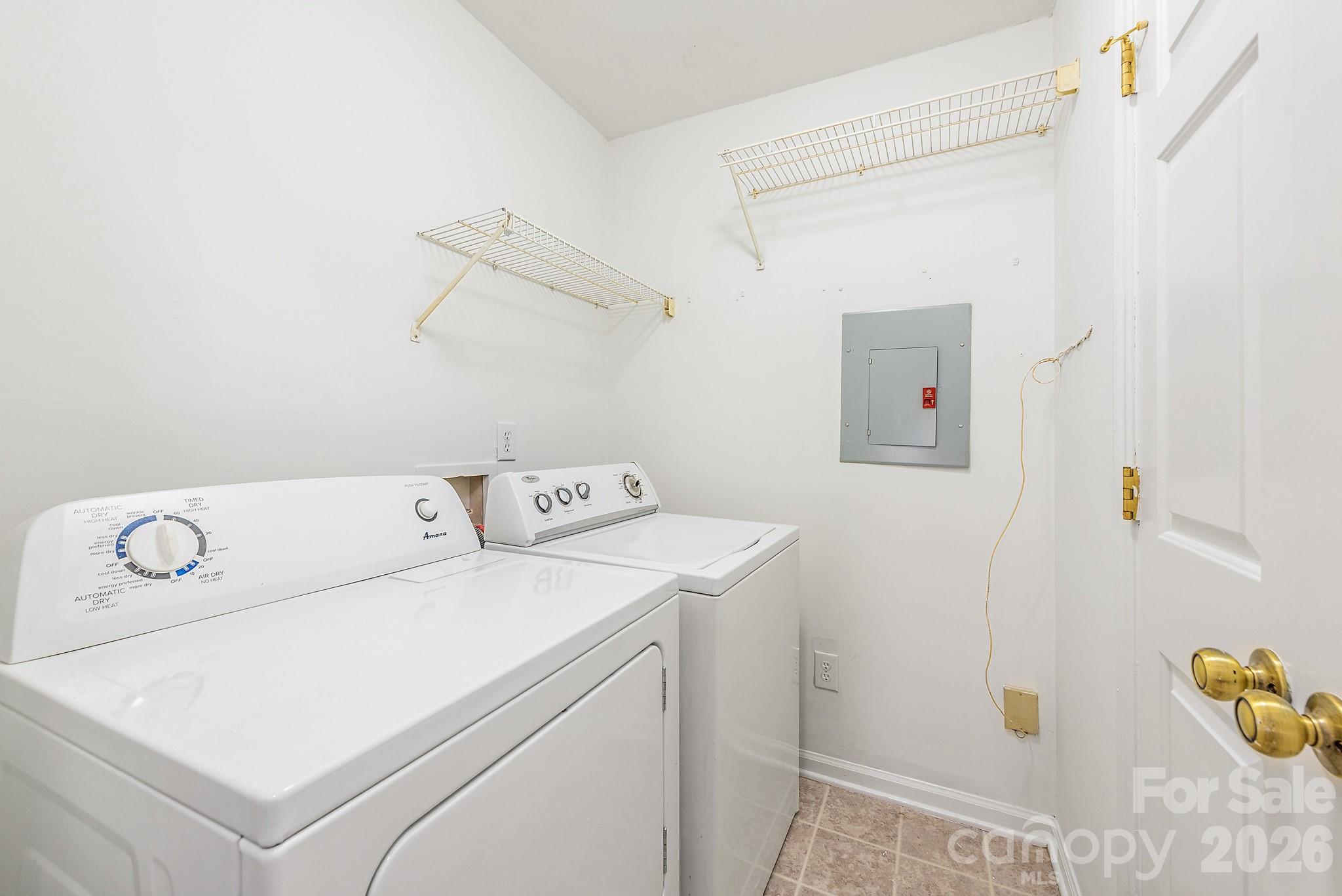 2715 Selwyn Avenue Unit: 34