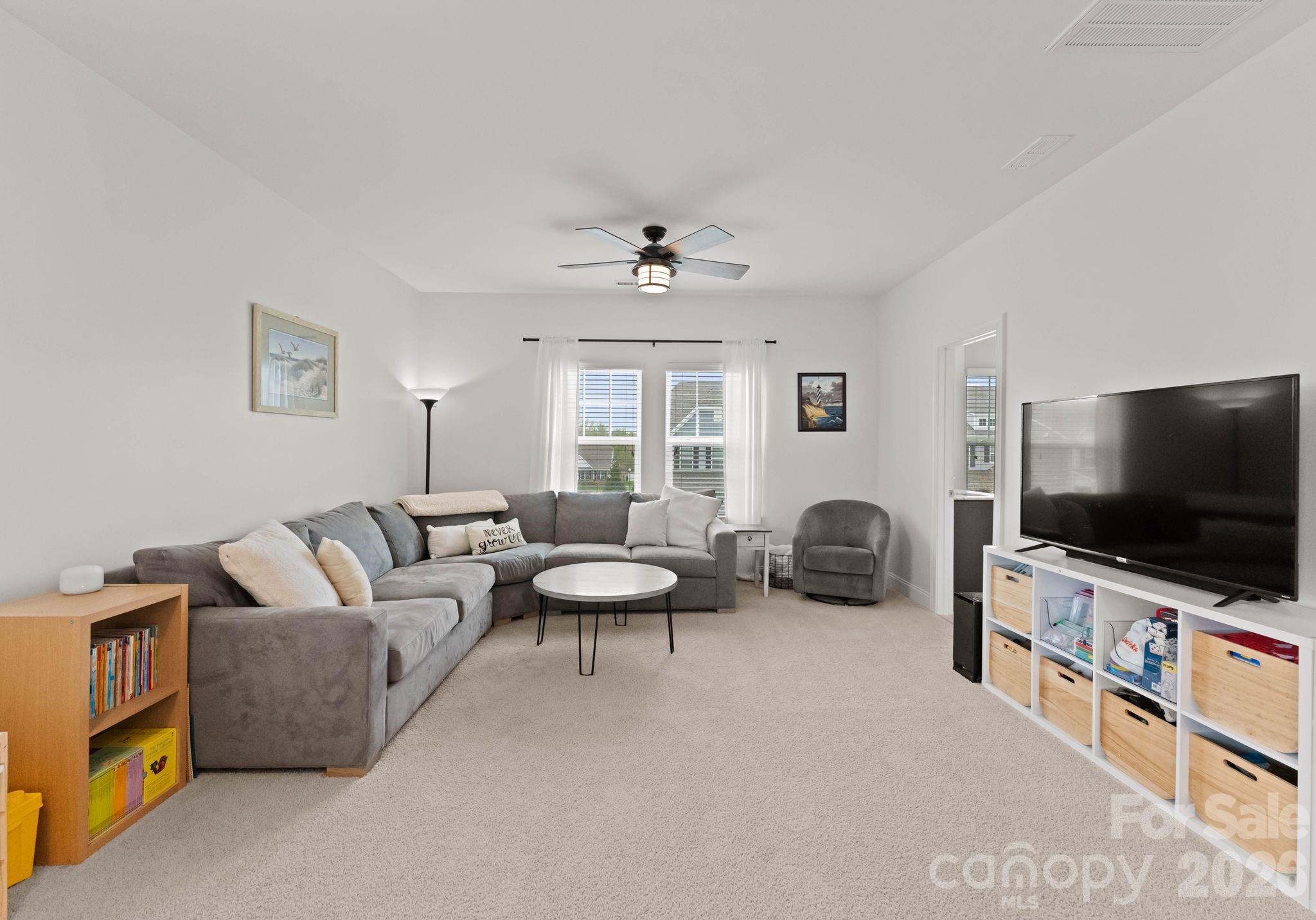 1102 Thessallian Lane