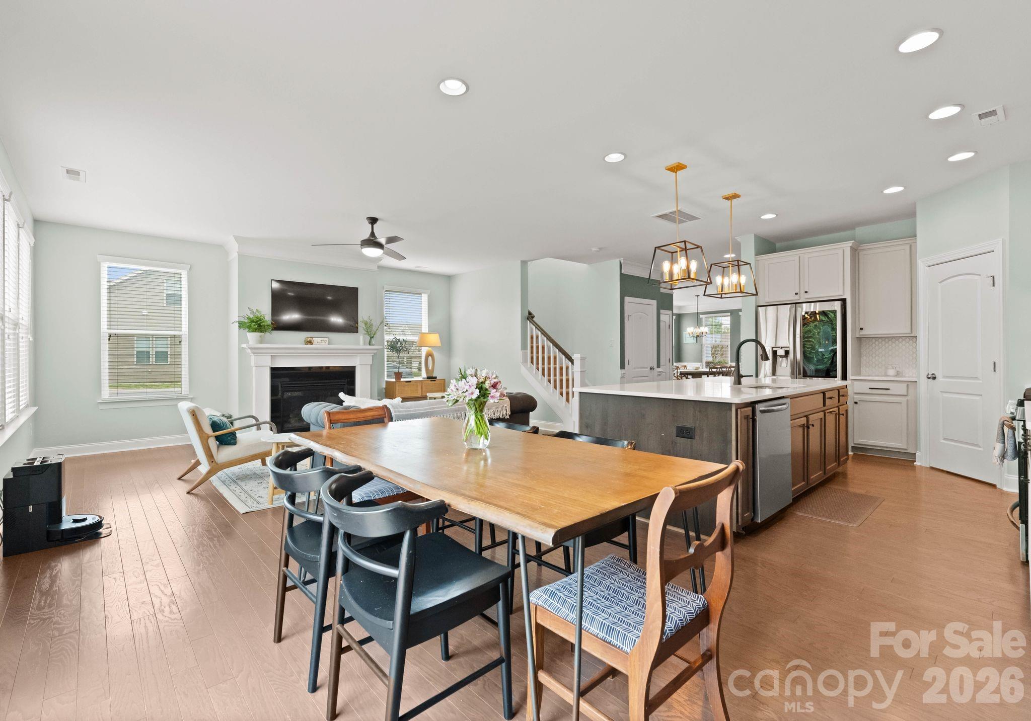 1102 Thessallian Lane