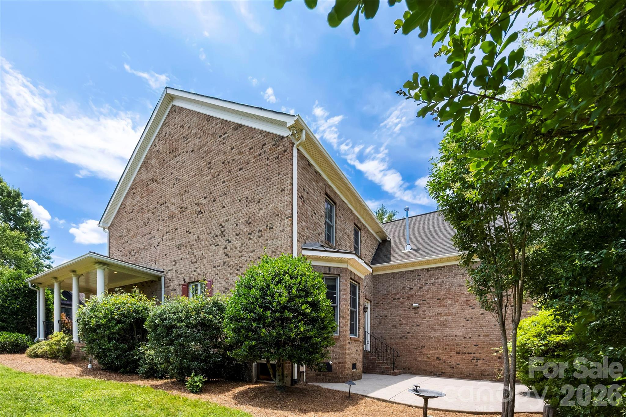 2616 Ladley Court