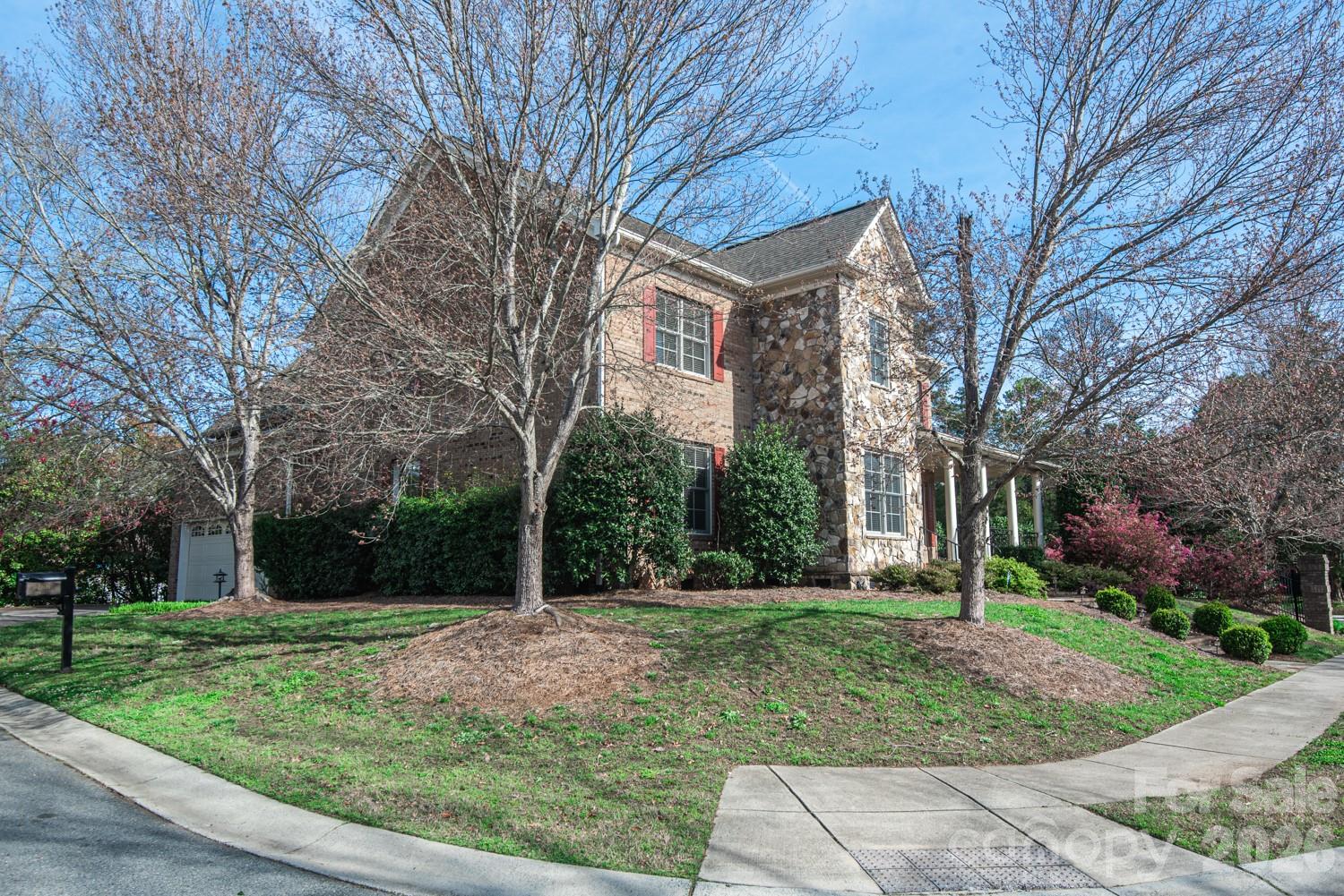 2616 Ladley Court