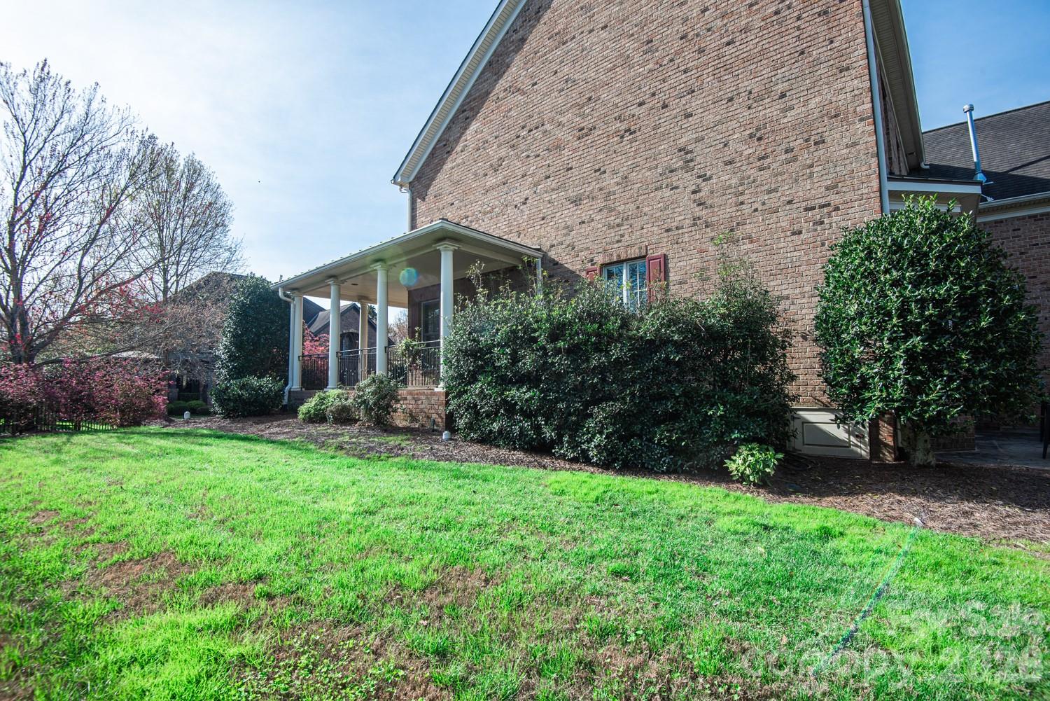 2616 Ladley Court