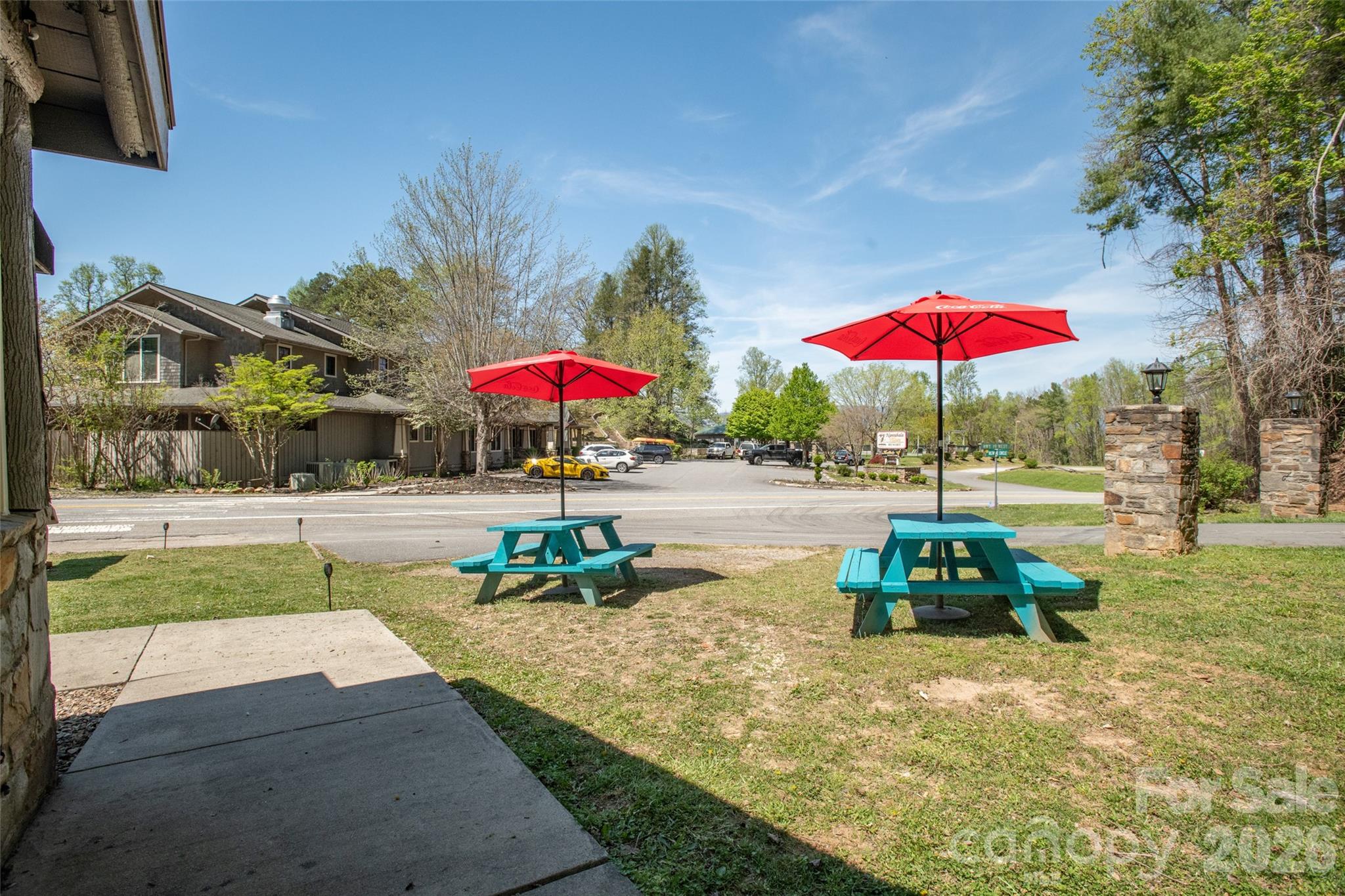 9400 Hwy 19 W Highway W