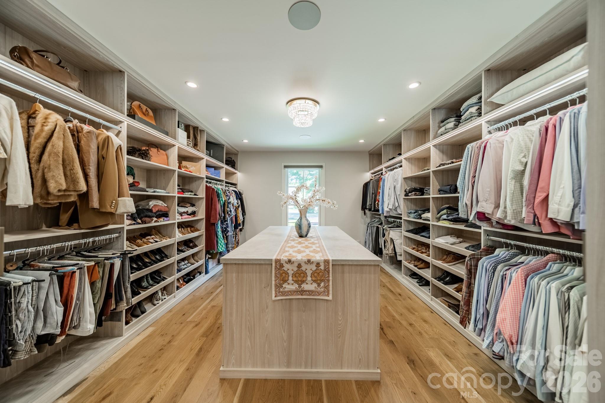 5400 Colony Road