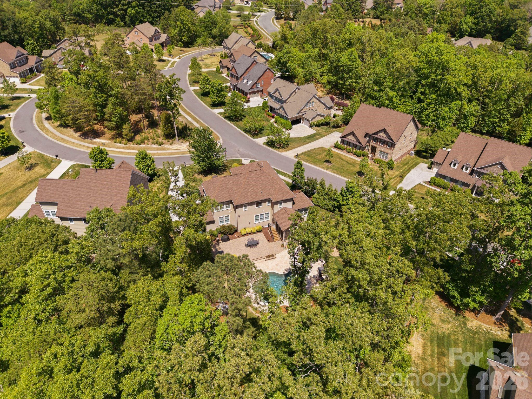 1414 Smoketree Court