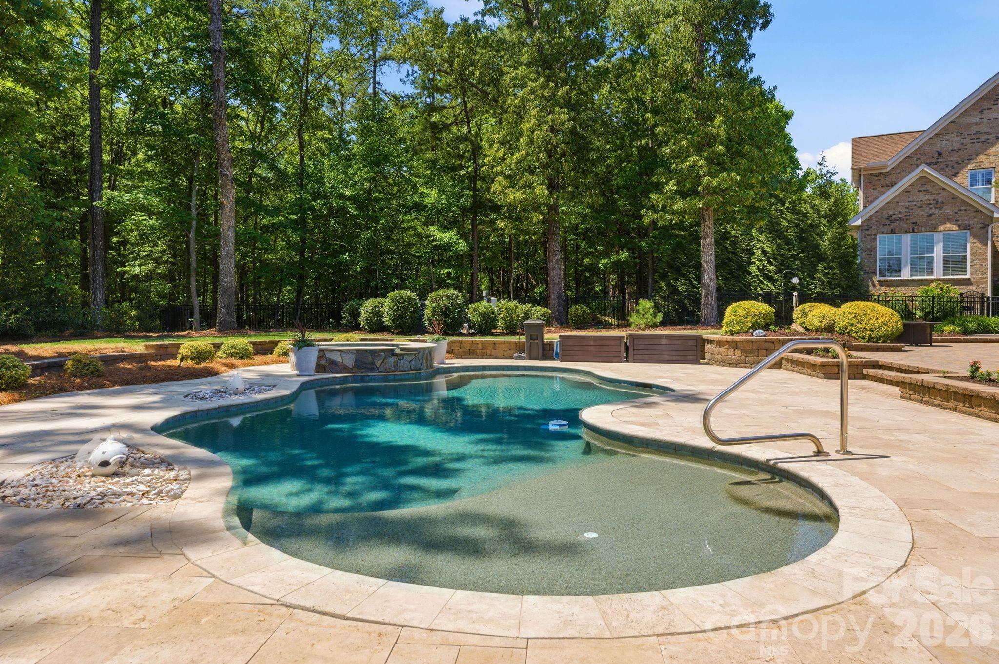 1414 Smoketree Court