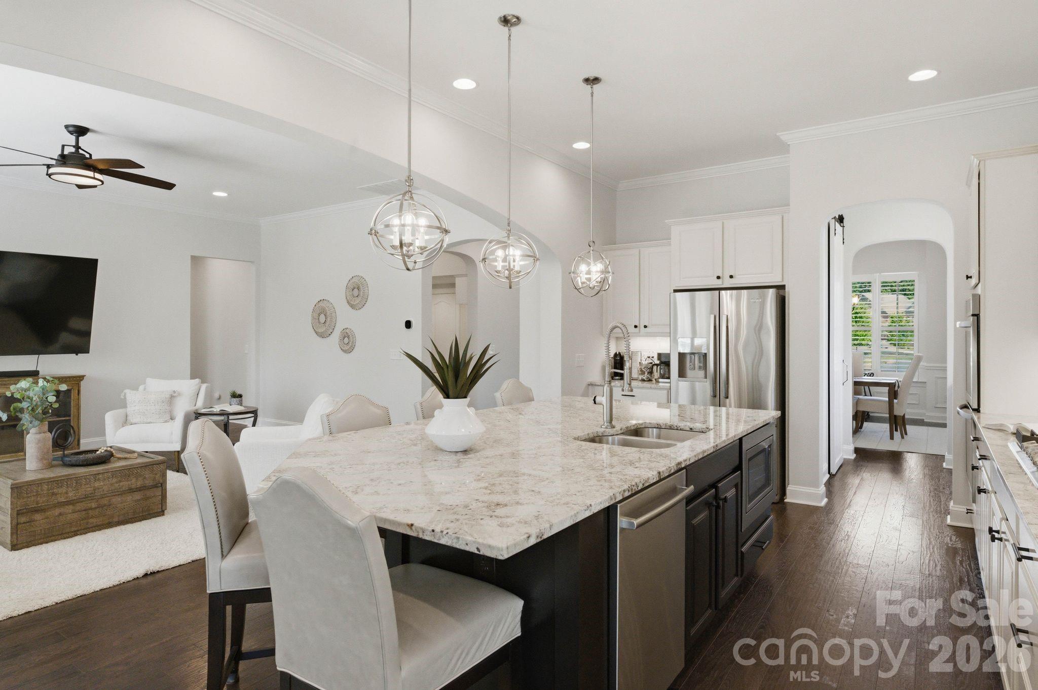 1414 Smoketree Court