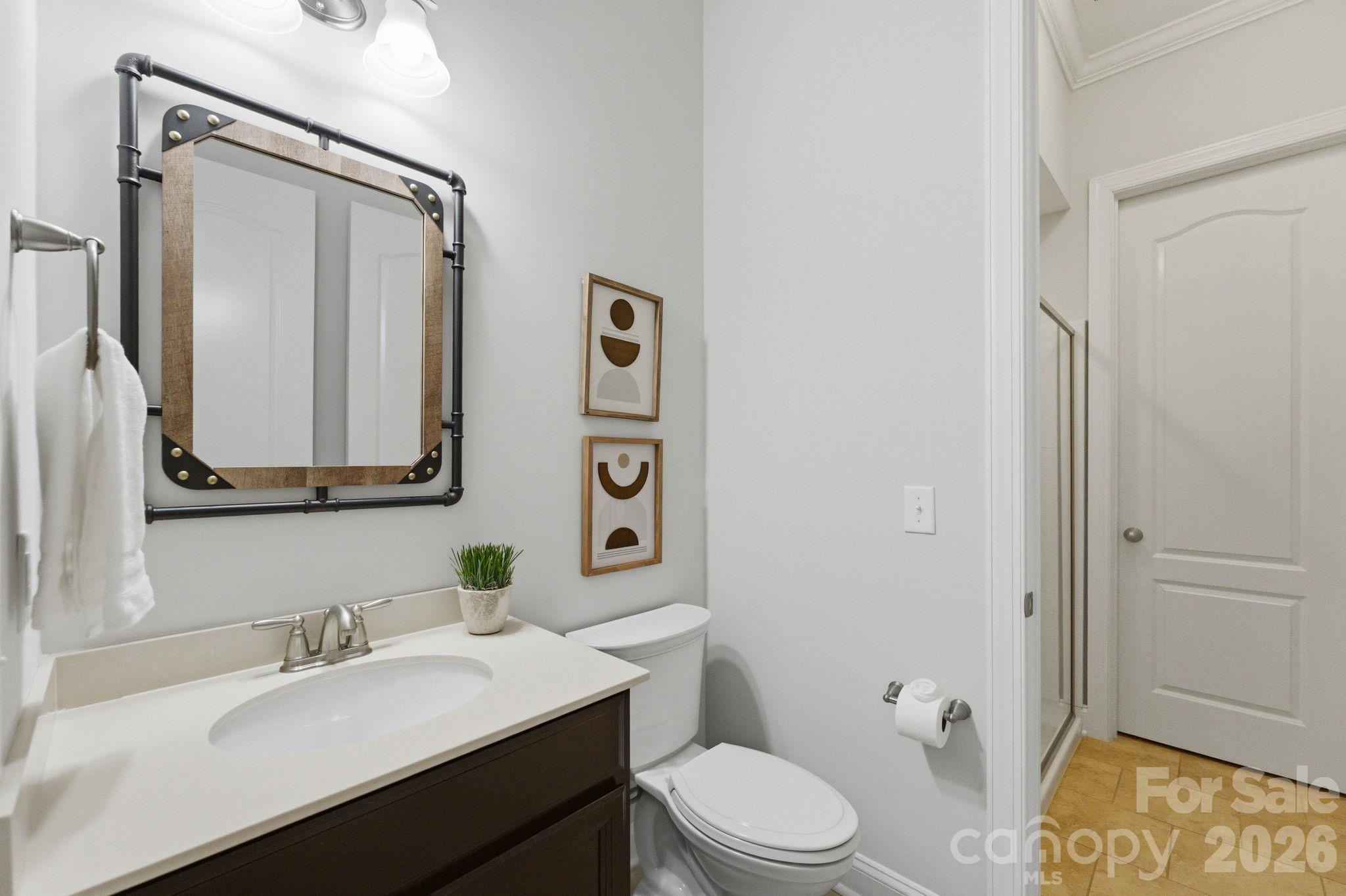 1414 Smoketree Court