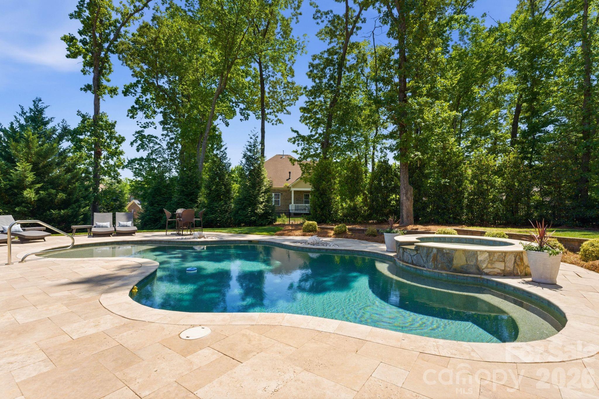 1414 Smoketree Court