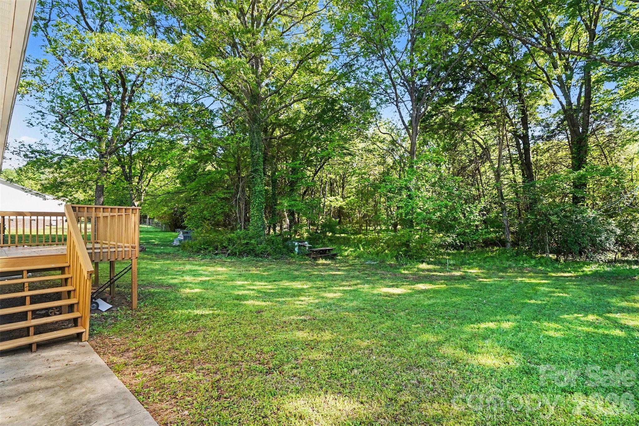 112 Ridgewood Drive