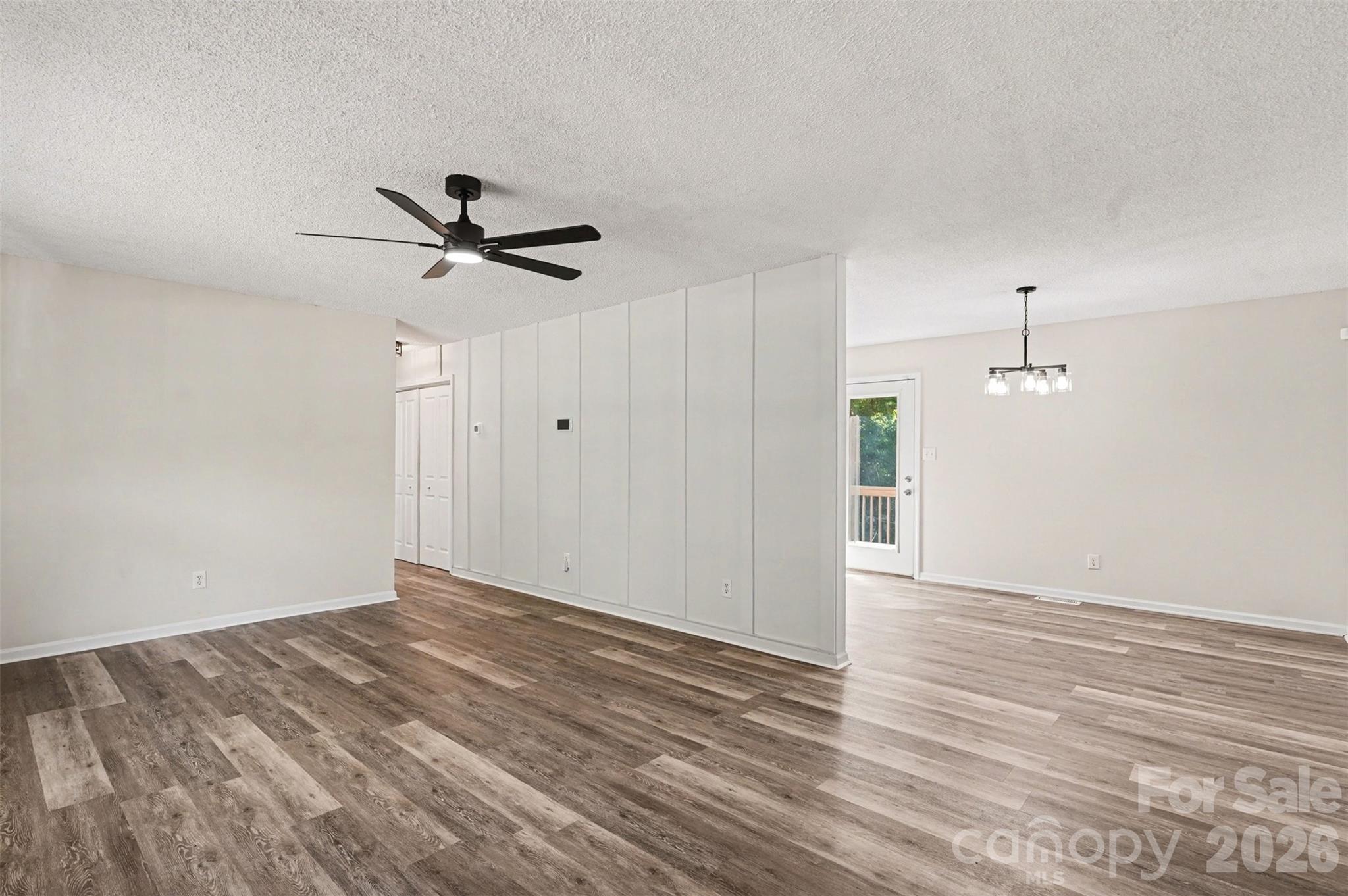 112 Ridgewood Drive