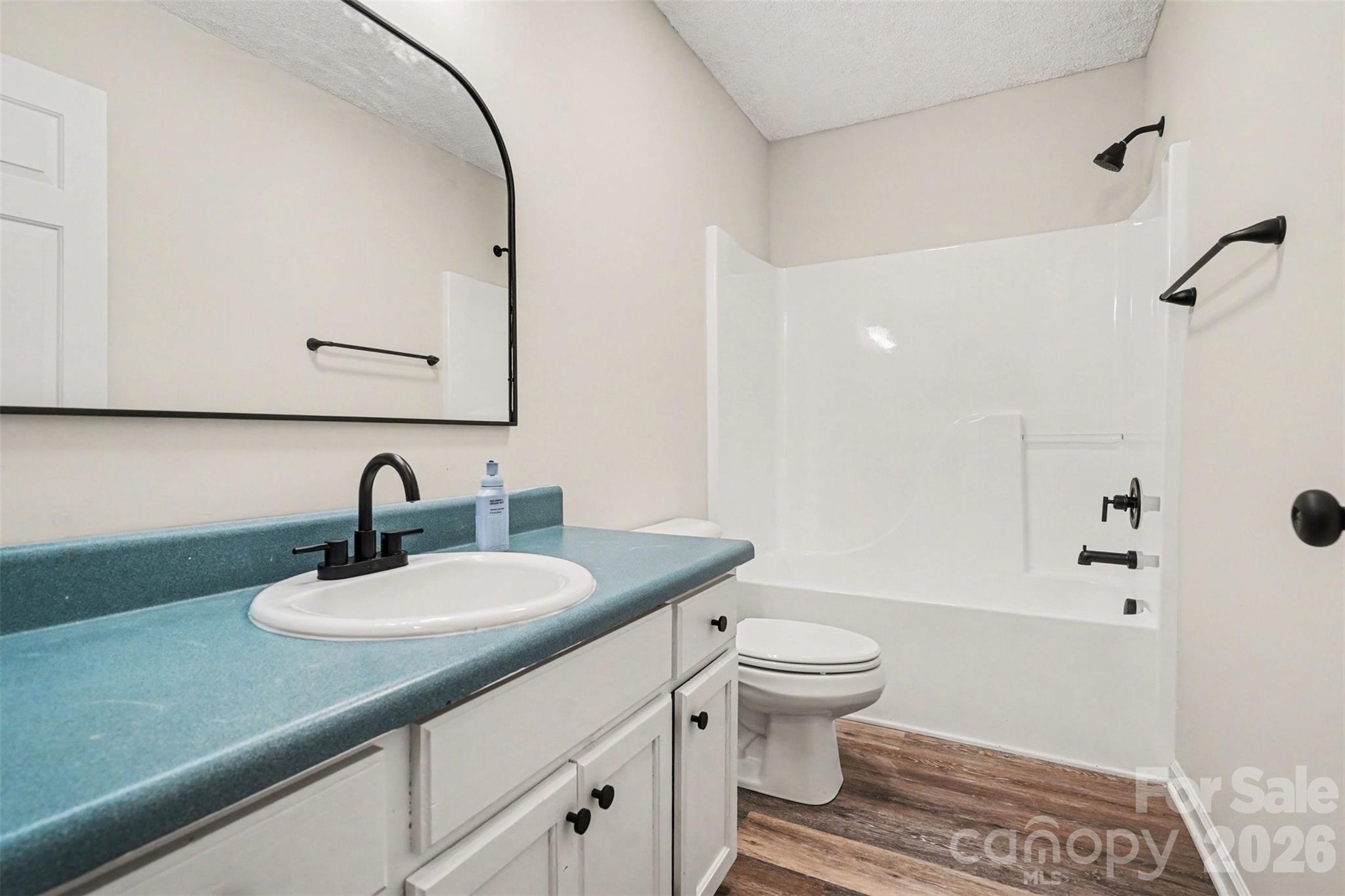 112 Ridgewood Drive