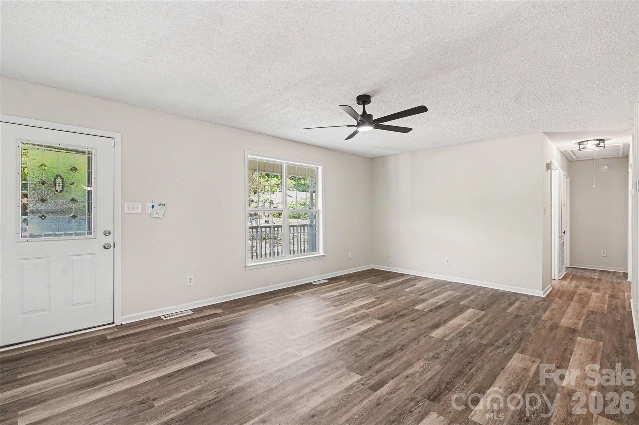 112 Ridgewood Drive