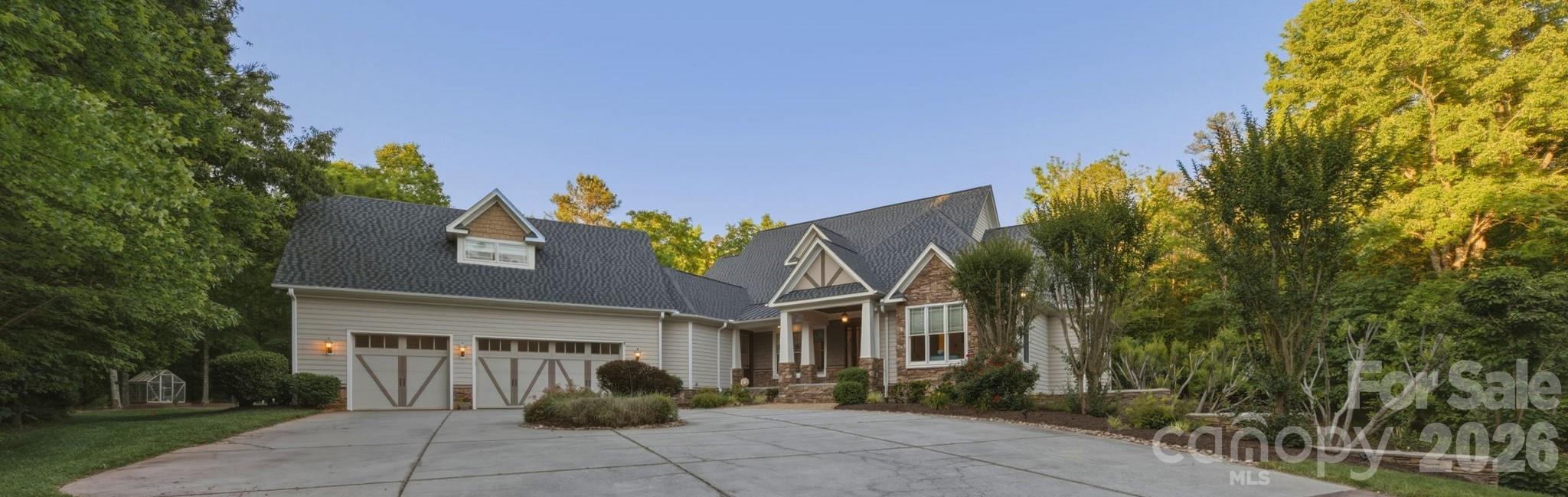 9717 Lancaster Highway