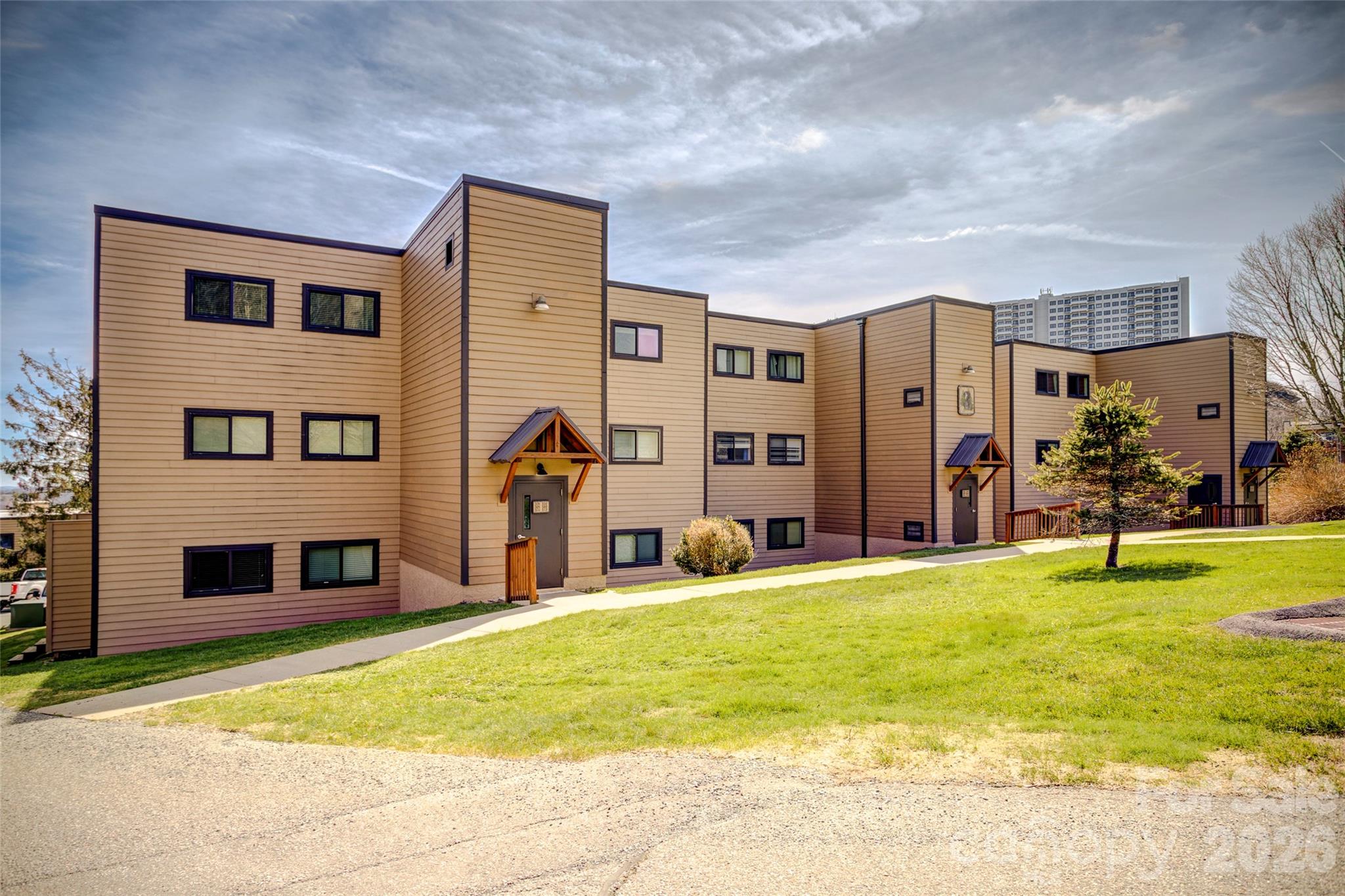 103 Sugar Ski Drive Unit: 331