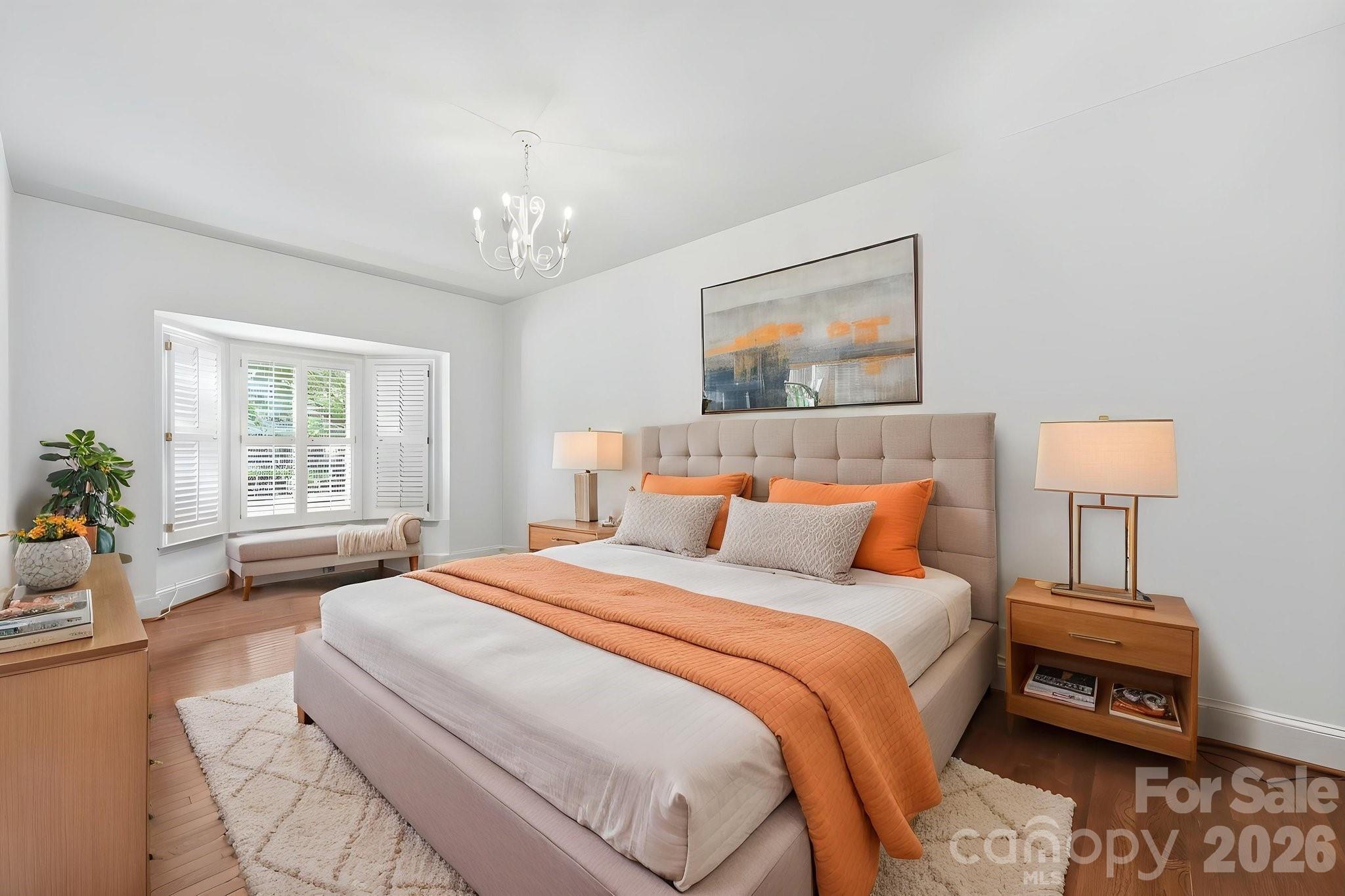 2440 Selwyn Avenue Unit: B