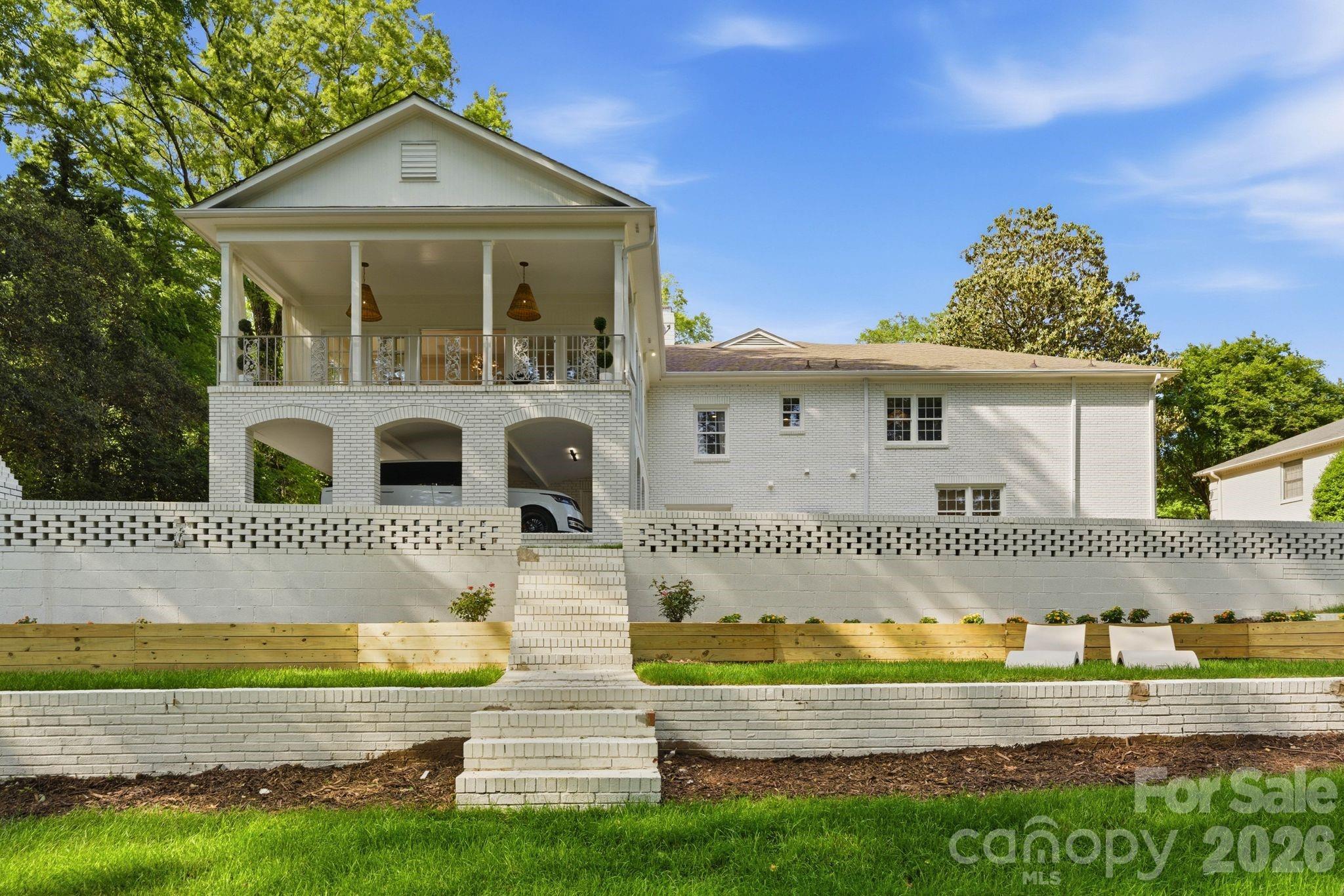 2823 Wickersham Road