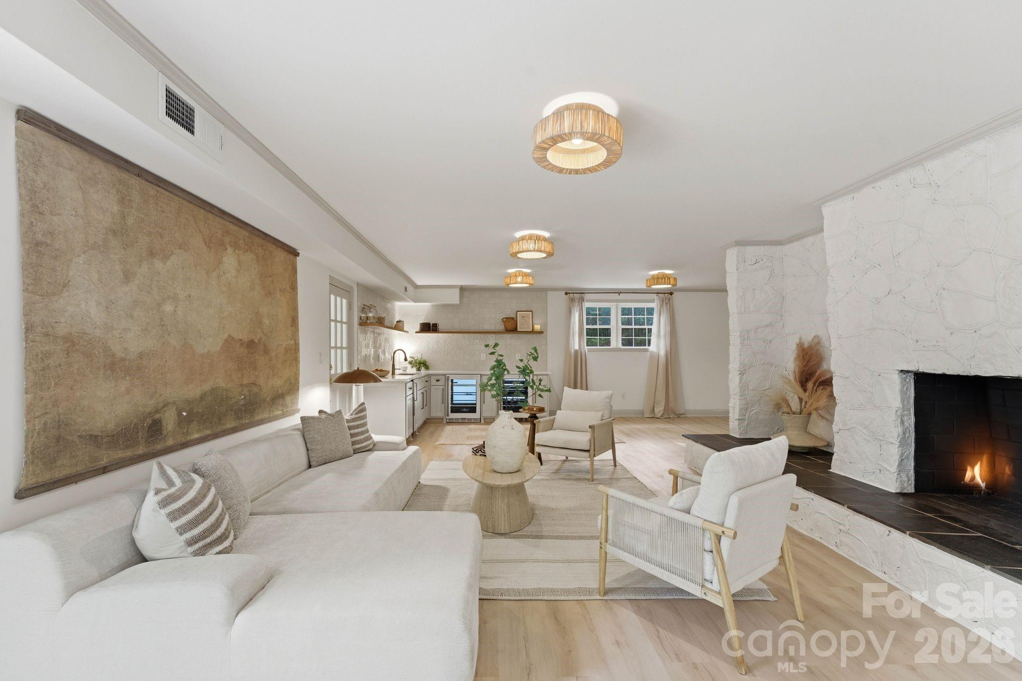 2823 Wickersham Road