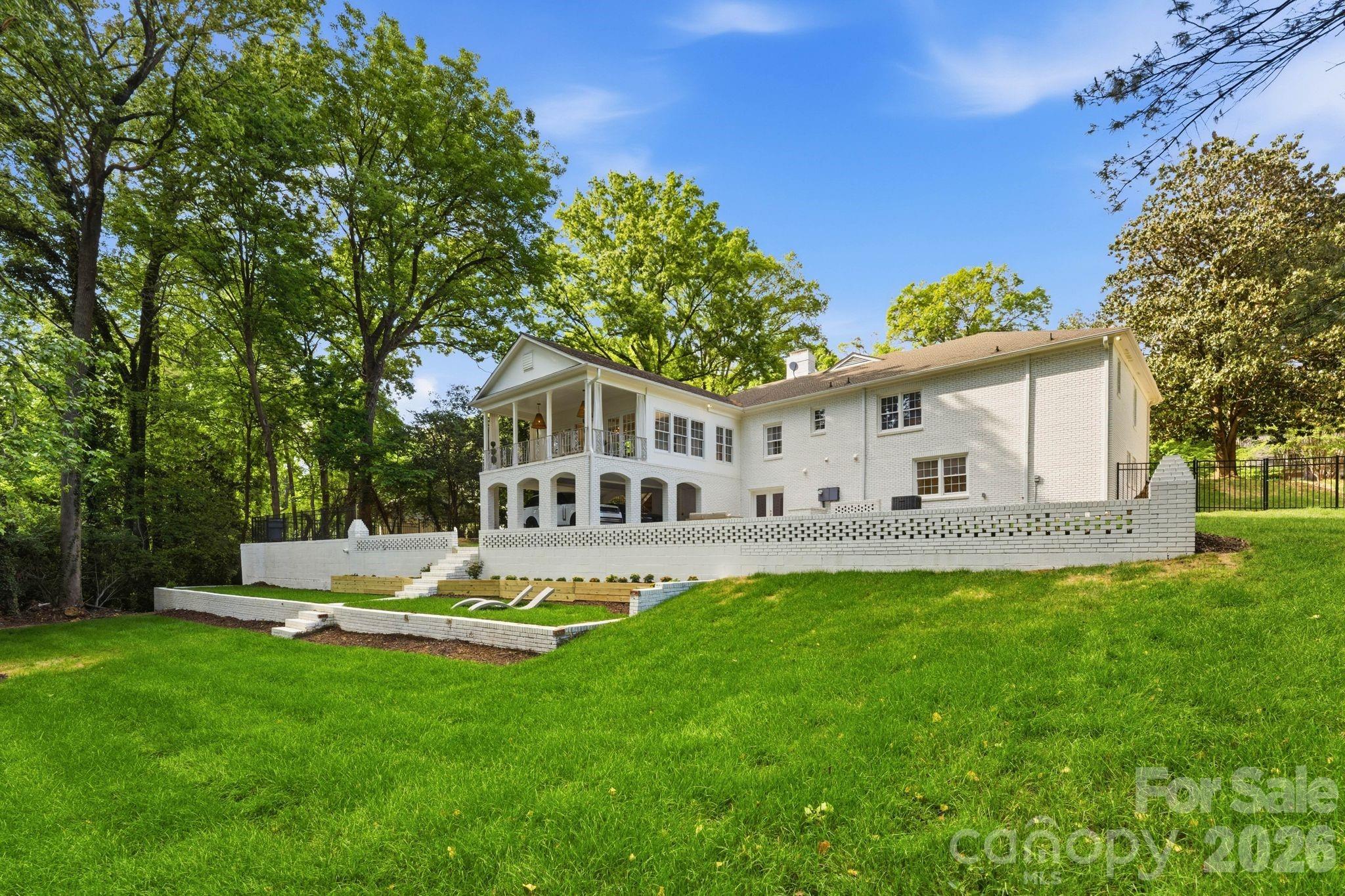 2823 Wickersham Road