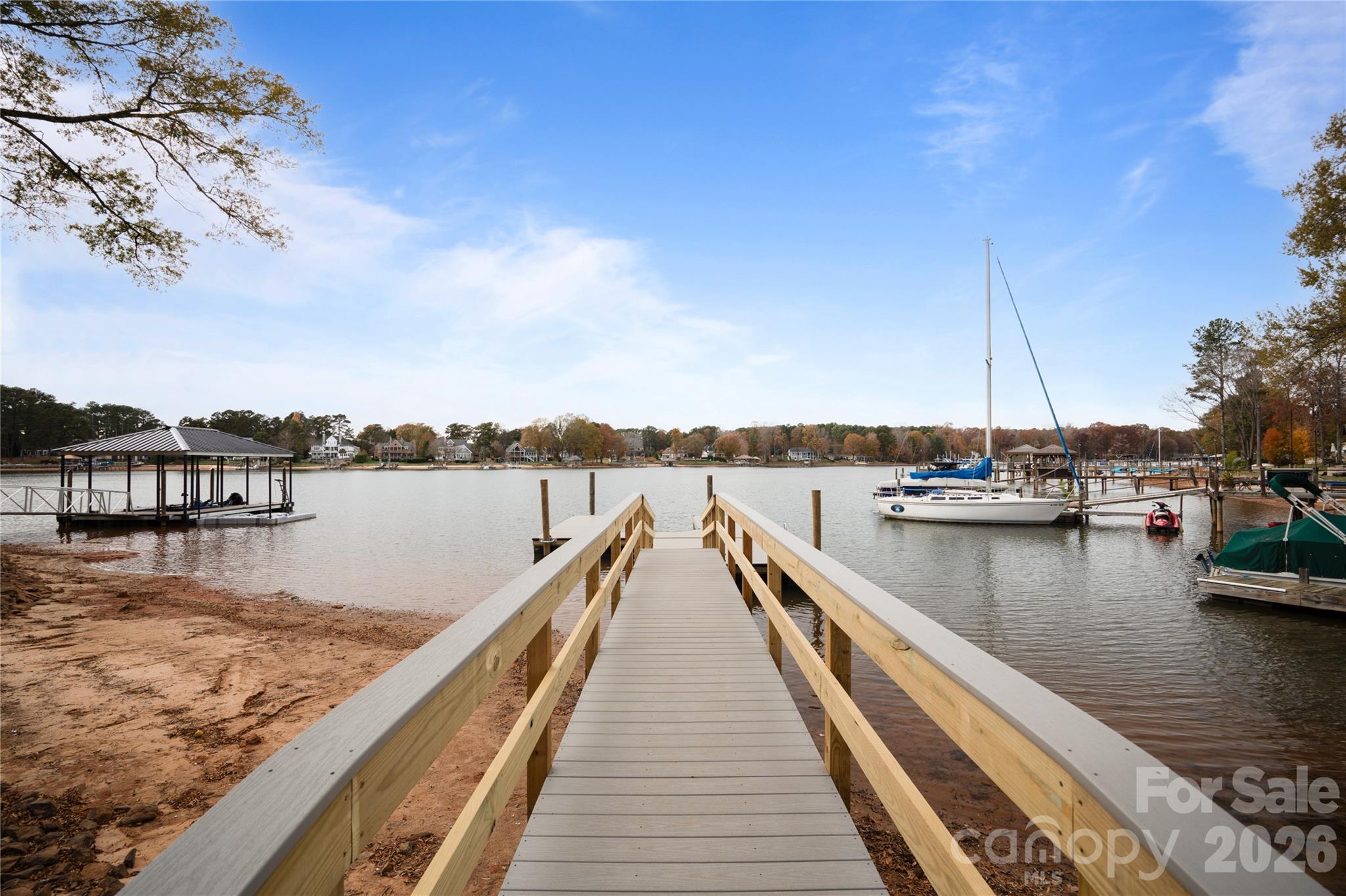 240 Shoreline Loop