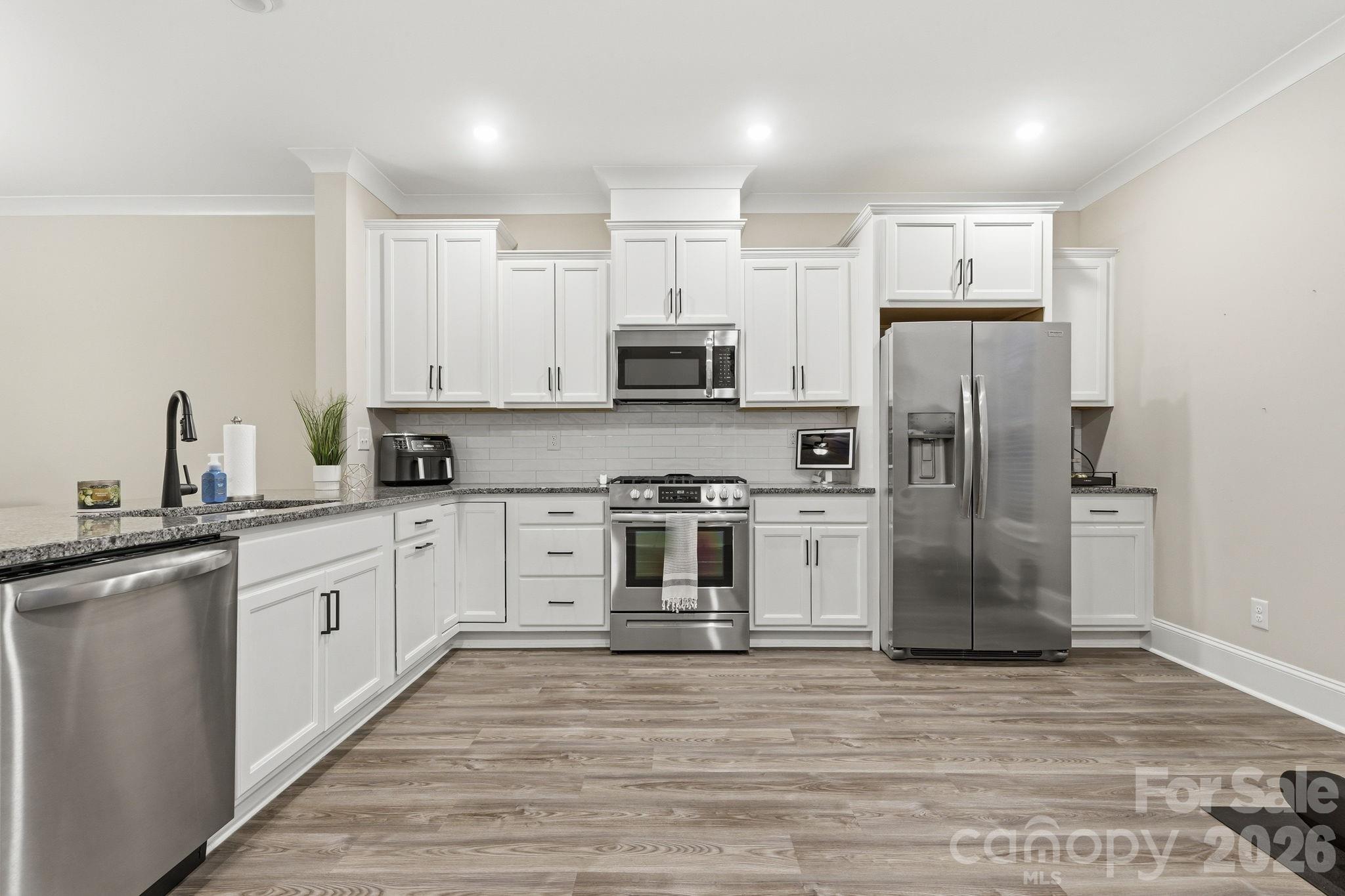 729 Veloway Drive