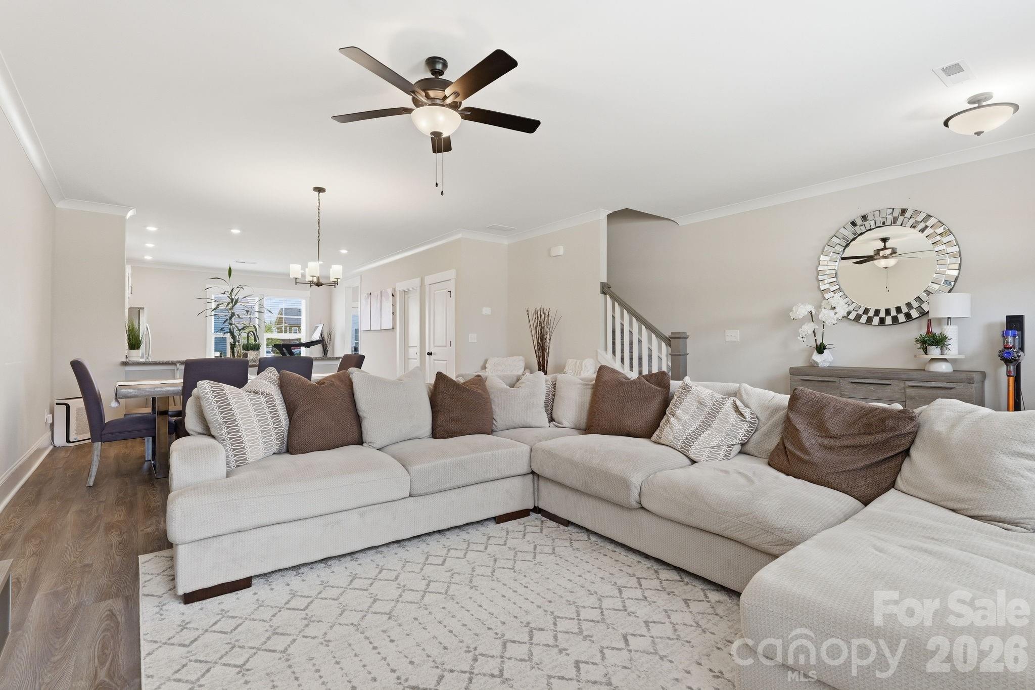 729 Veloway Drive