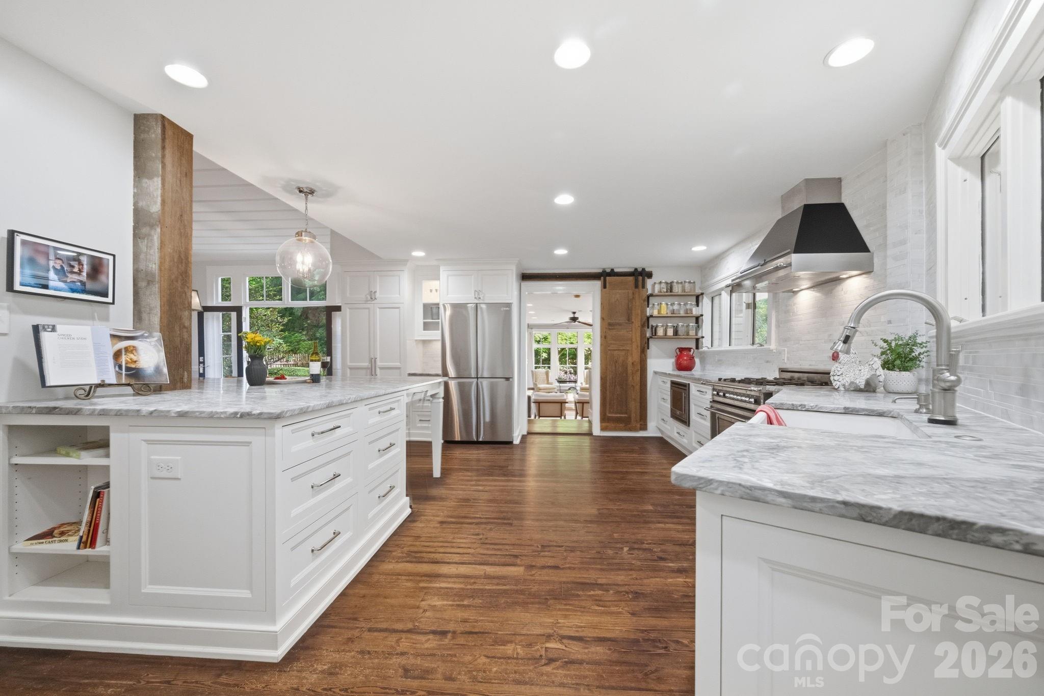 10915 Beatties Ford Road