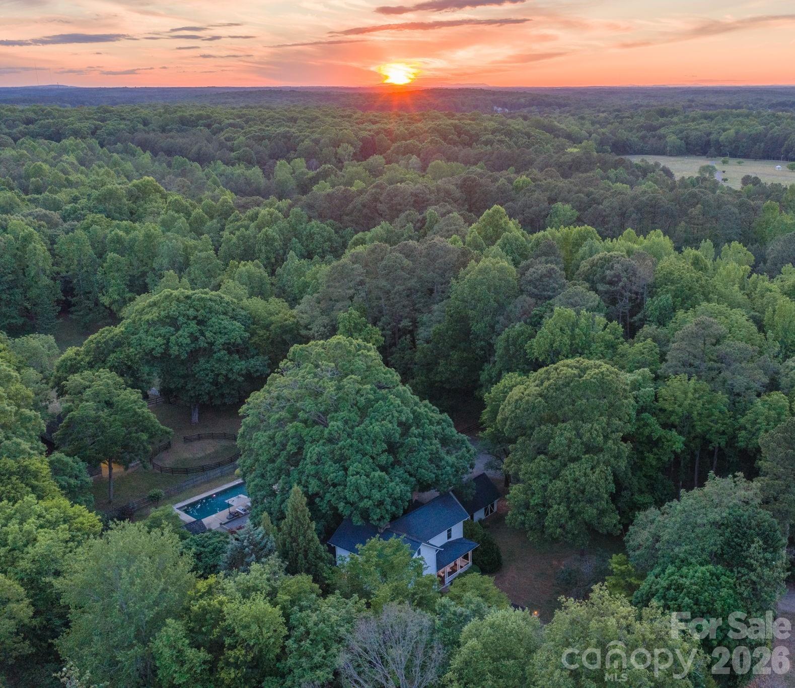 10915 Beatties Ford Road