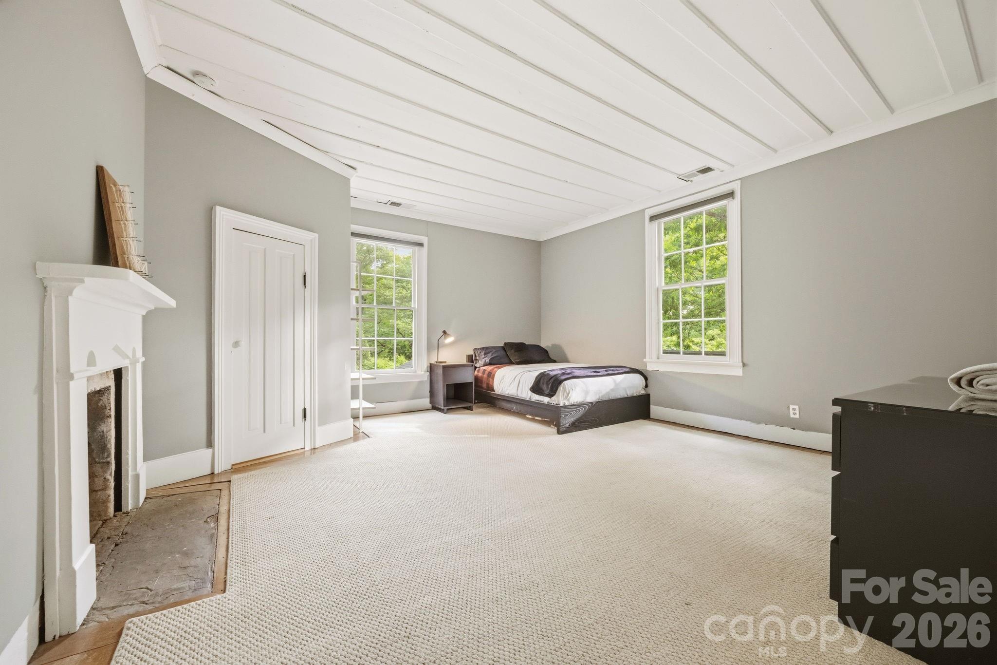 10915 Beatties Ford Road