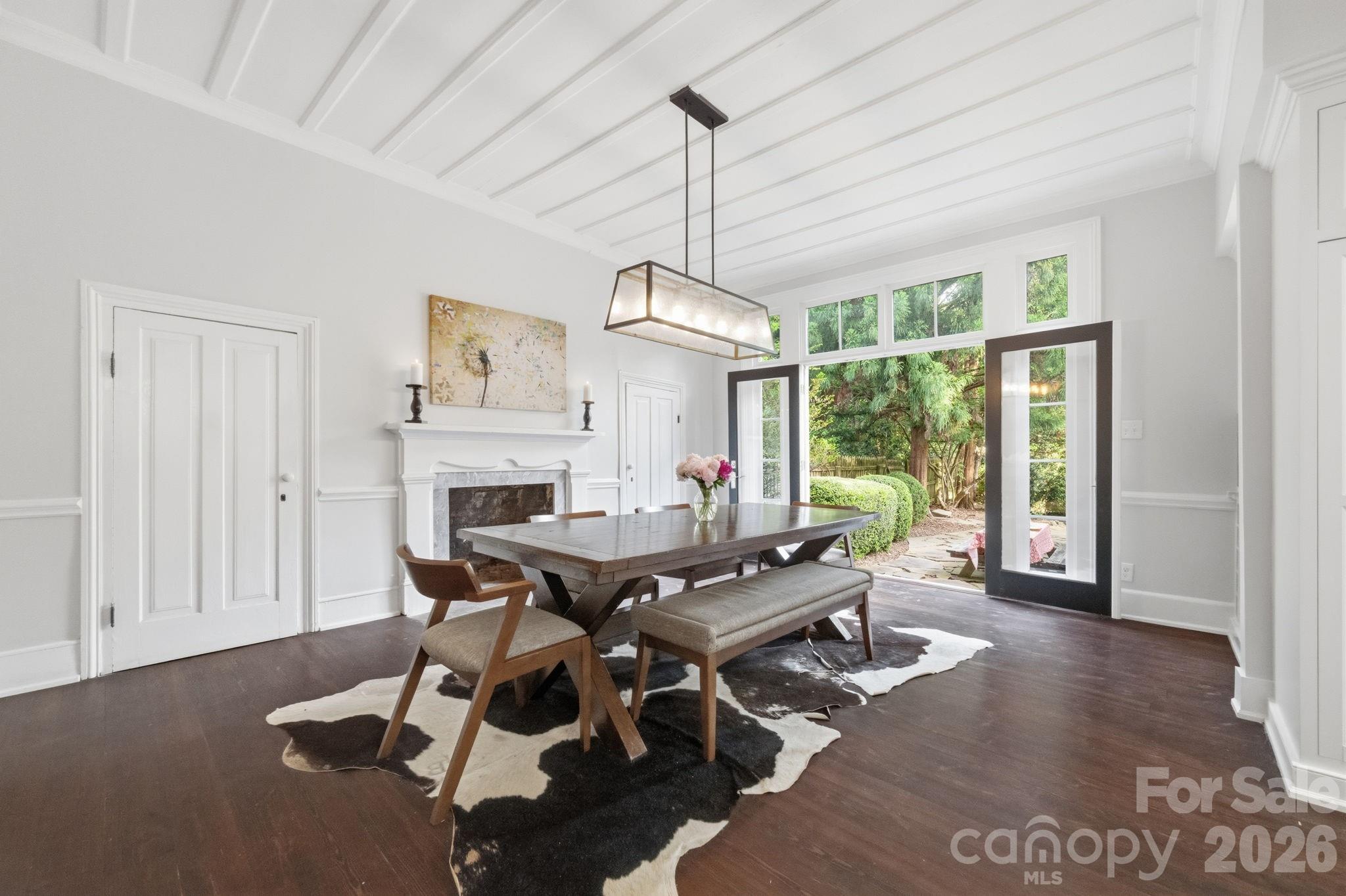 10915 Beatties Ford Road
