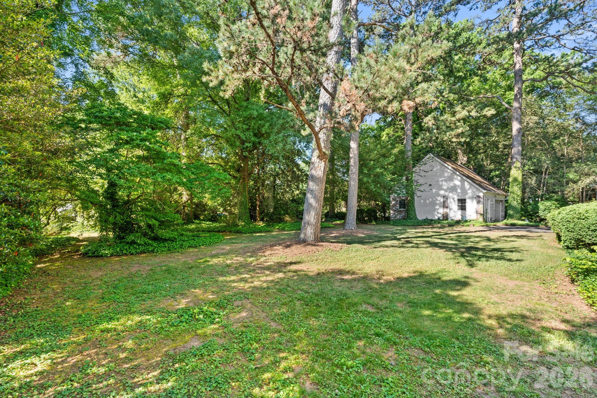 2928 Windsor Road