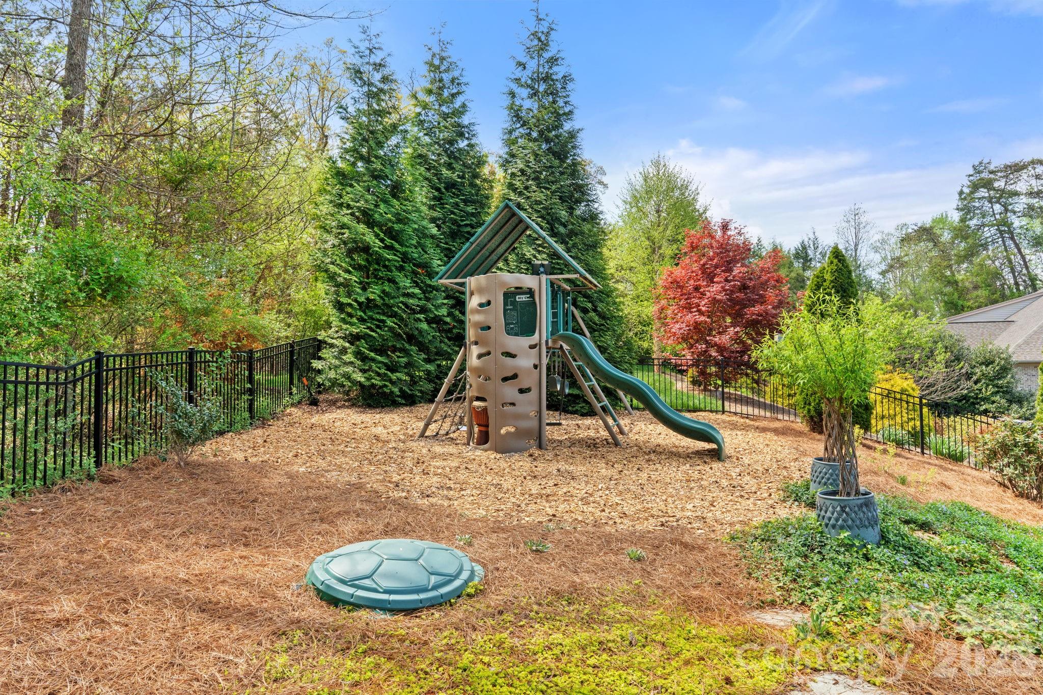 4422 Cheyenne Court