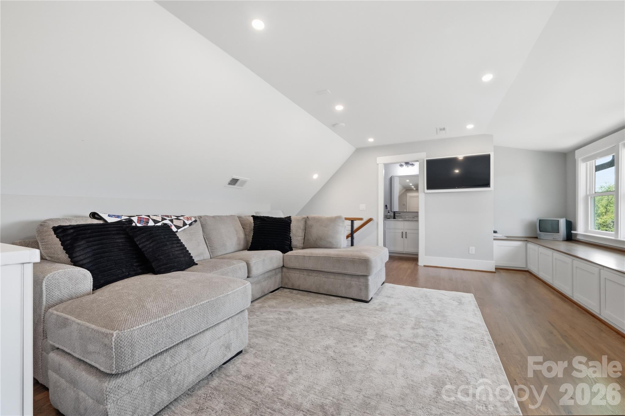 6355 Hickory Hill Lane