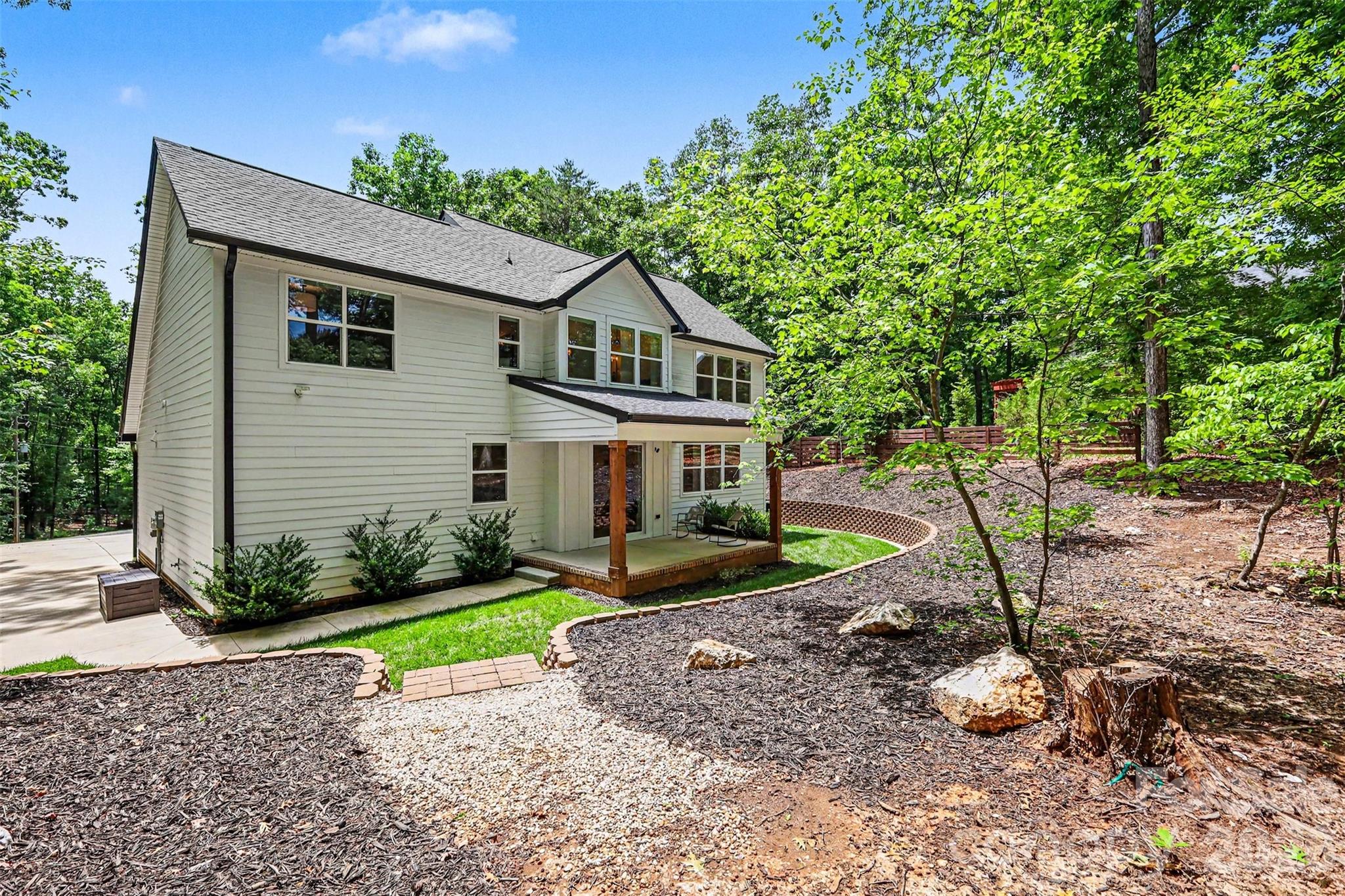 8208 New Town Road