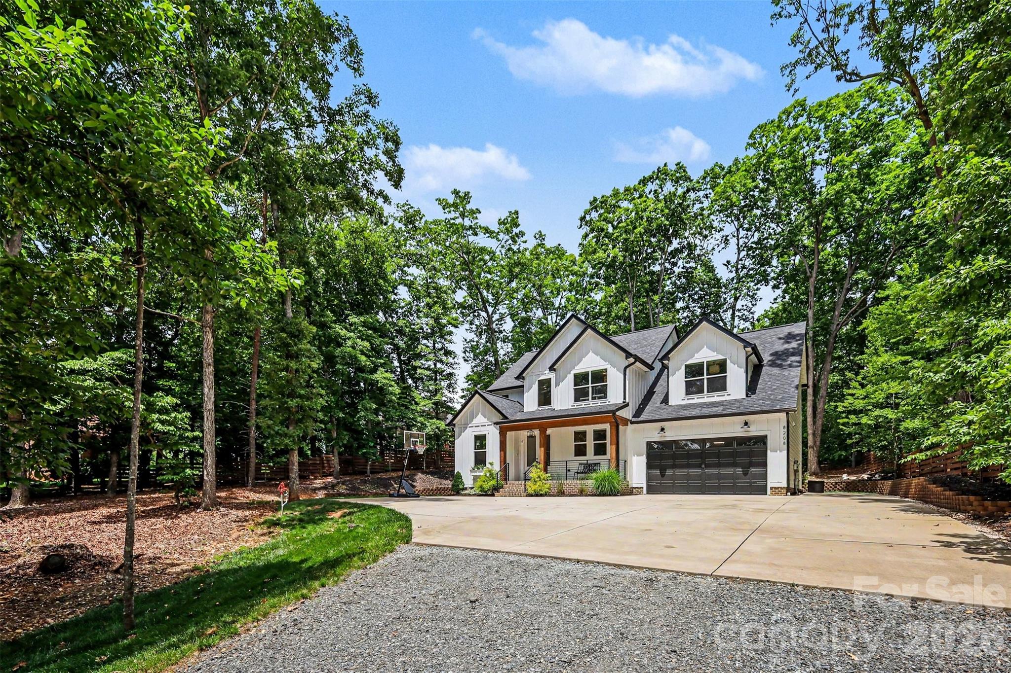 8208 New Town Road